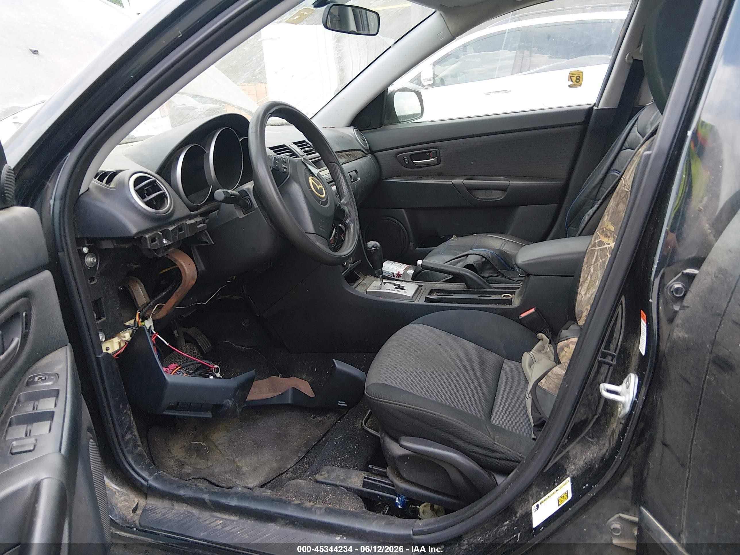 2007 Mazda Mazda3 I Black vin: JM1BK32F171694885
