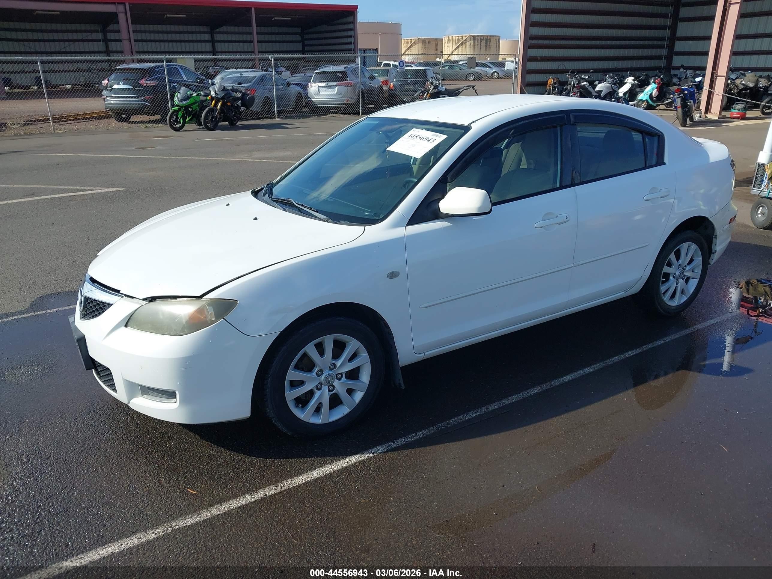 2007 Mazda Mazda3 I Touring White vin: JM1BK32F271659126