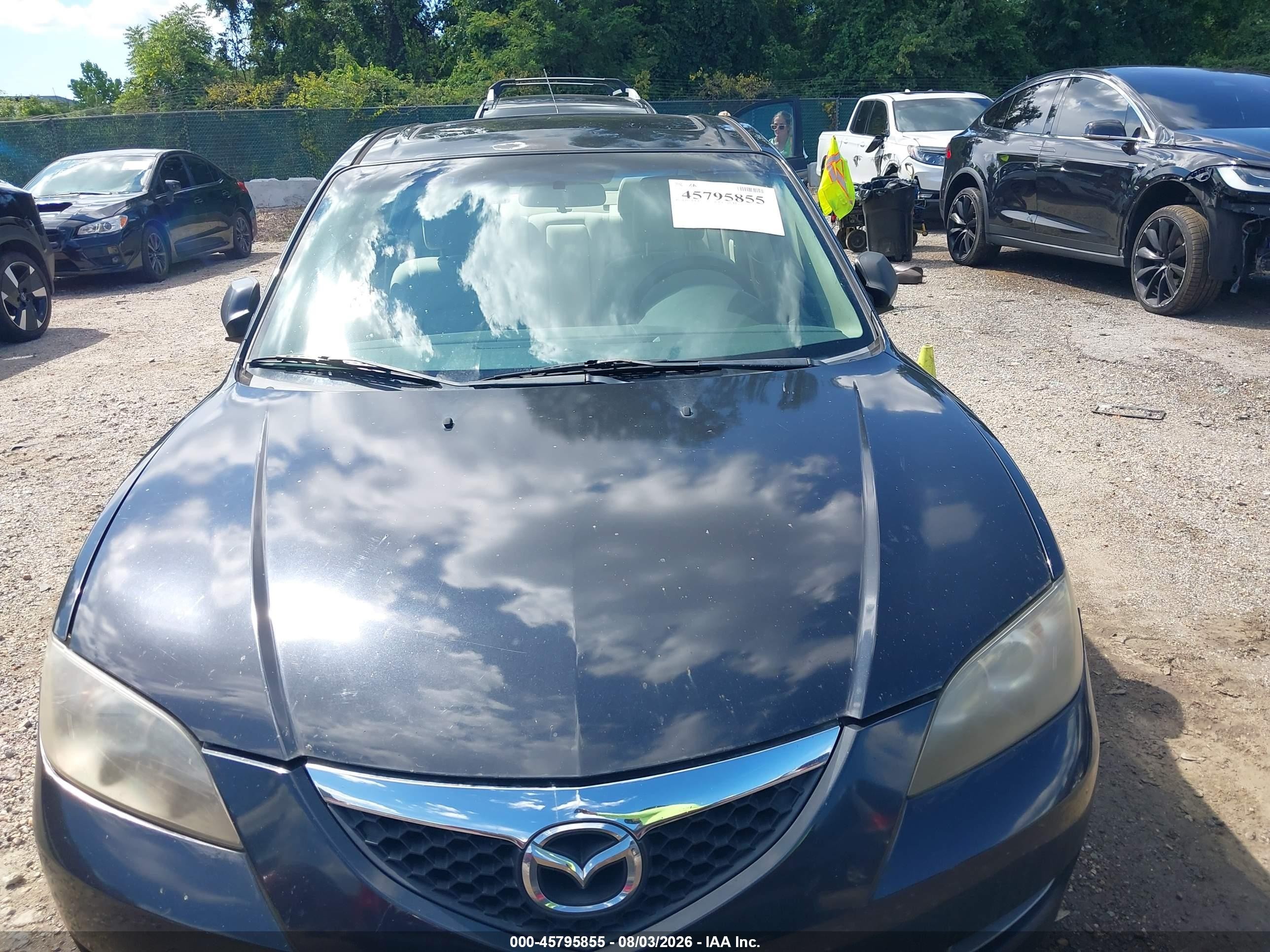 2007 Mazda Mazda3 I Black vin: JM1BK32F271711337