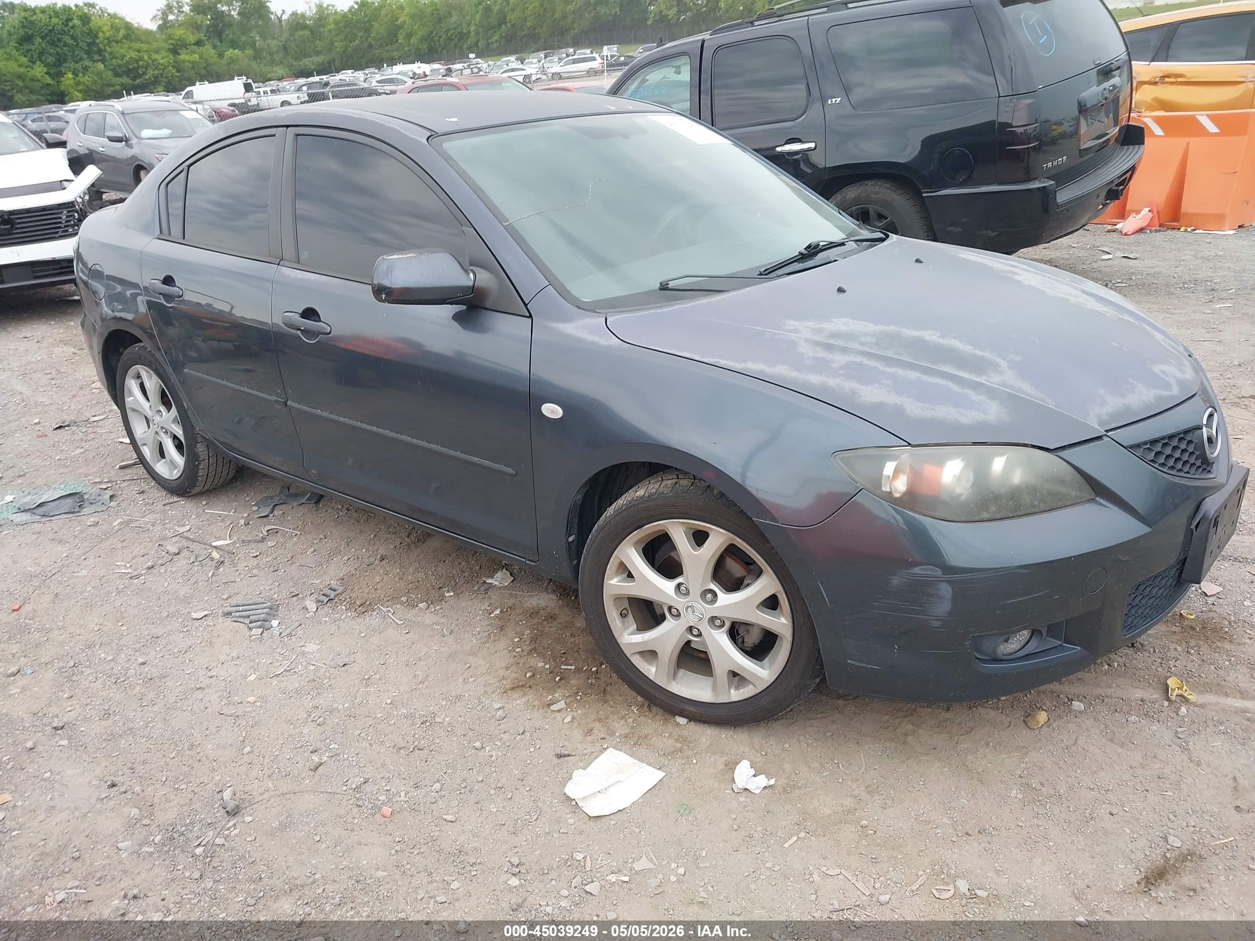 JM1BK32F281131796