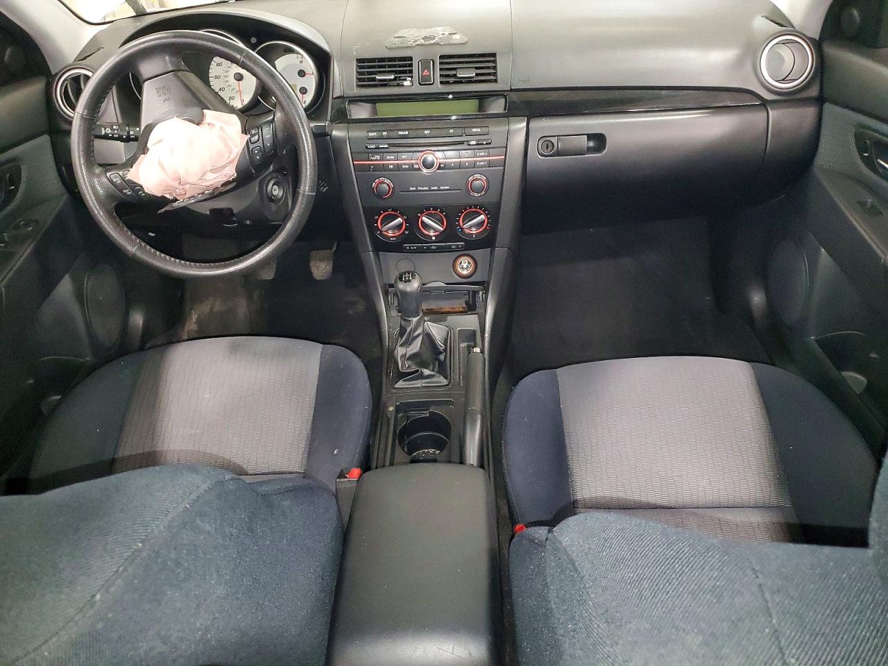 2008 Mazda 3 I Silver vin: JM1BK32F281169013