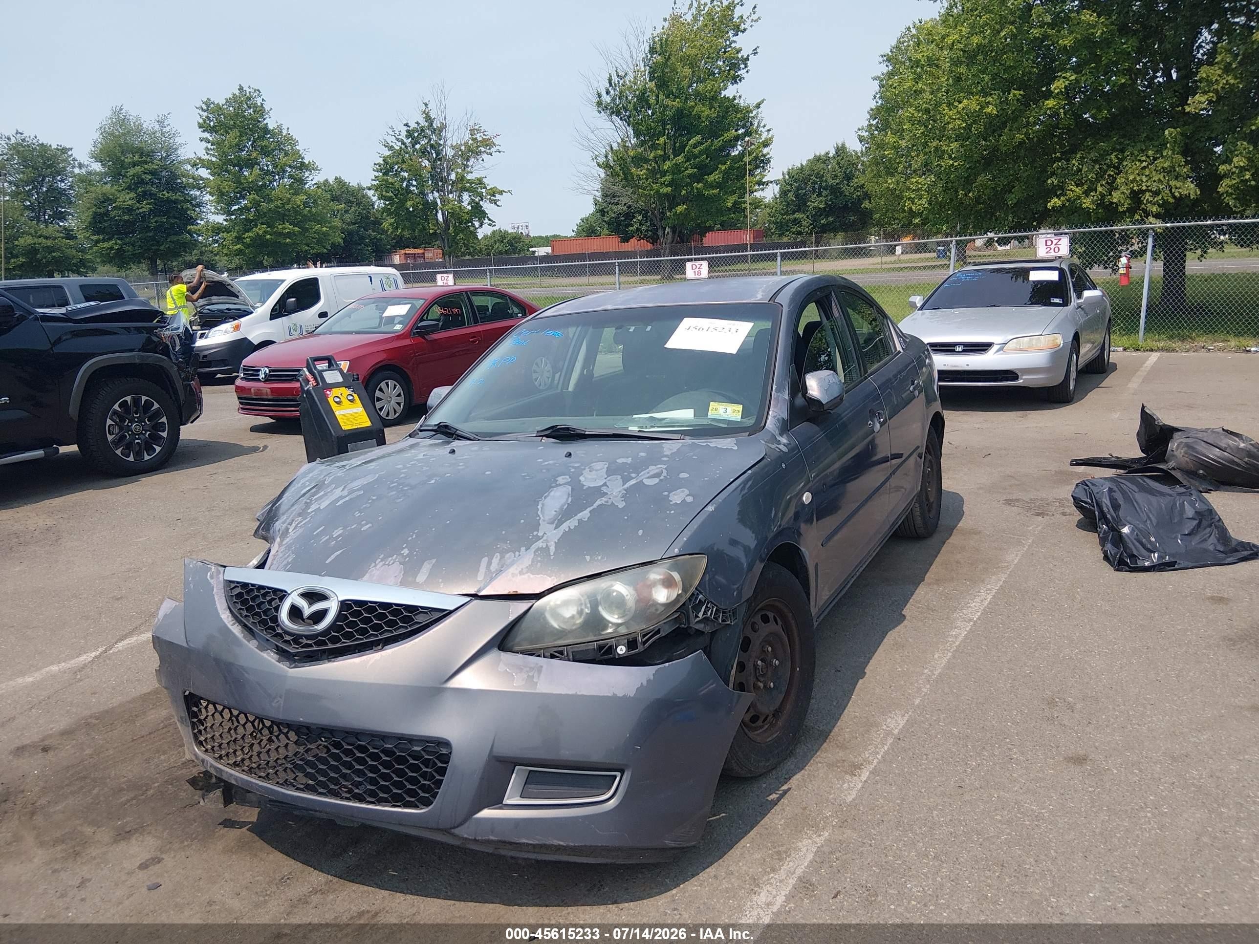 2009 Mazda Mazda3 I Sport Gray vin: JM1BK32F291200018