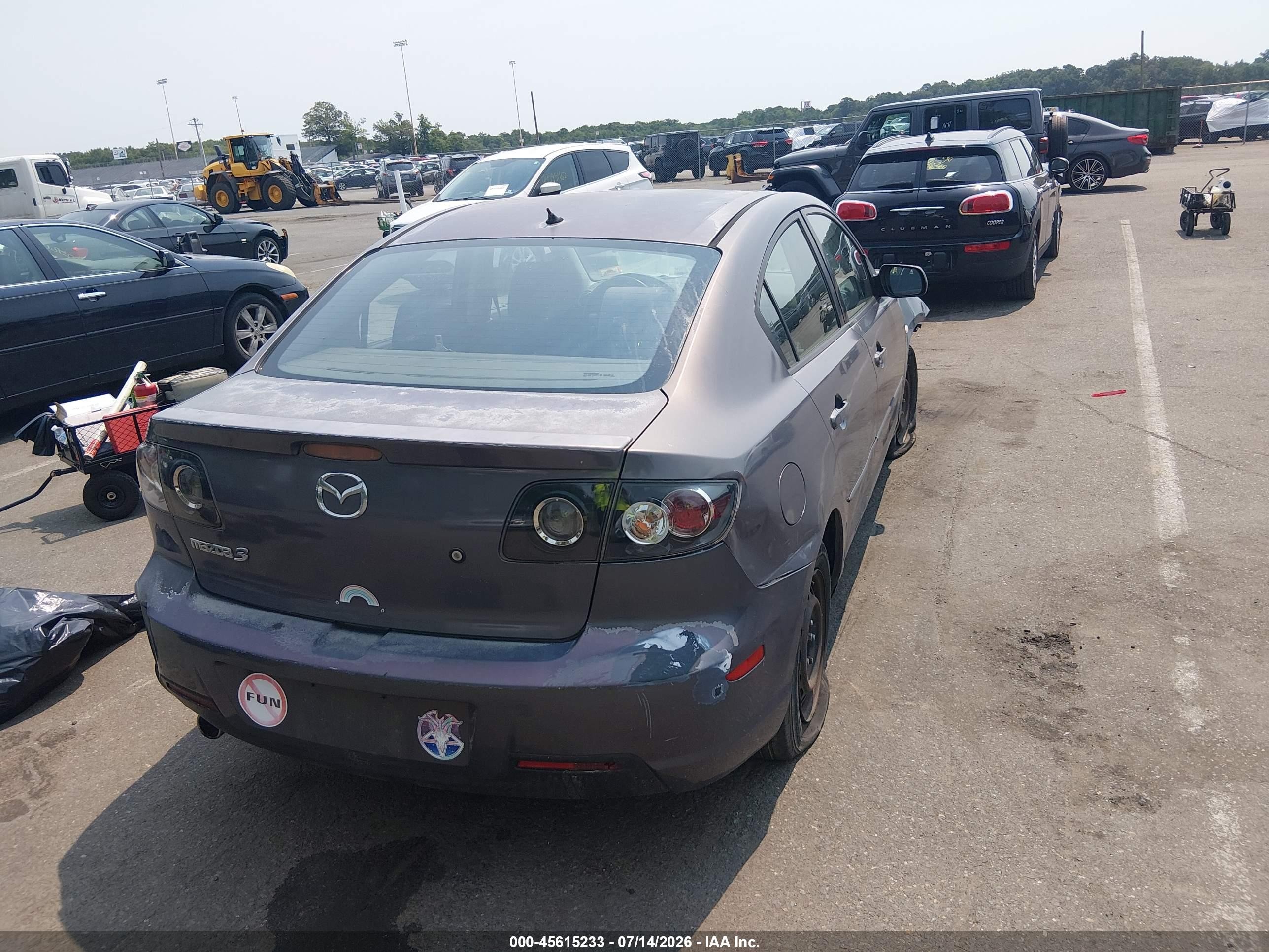 2009 Mazda Mazda3 I Sport Gray vin: JM1BK32F291200018