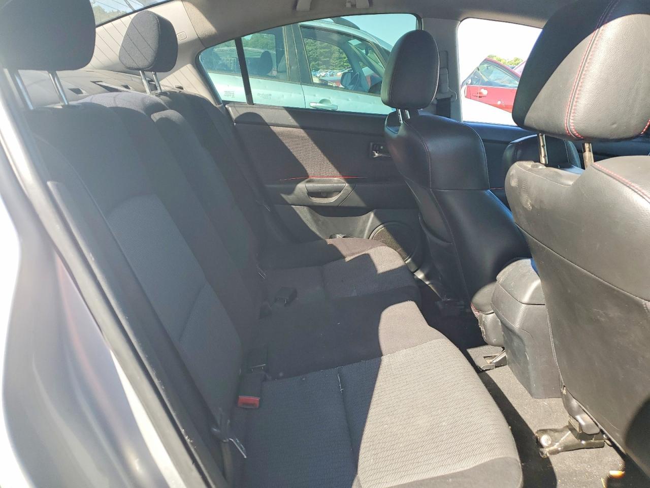 2009 Mazda 3 I Silver vin: JM1BK32F291243094