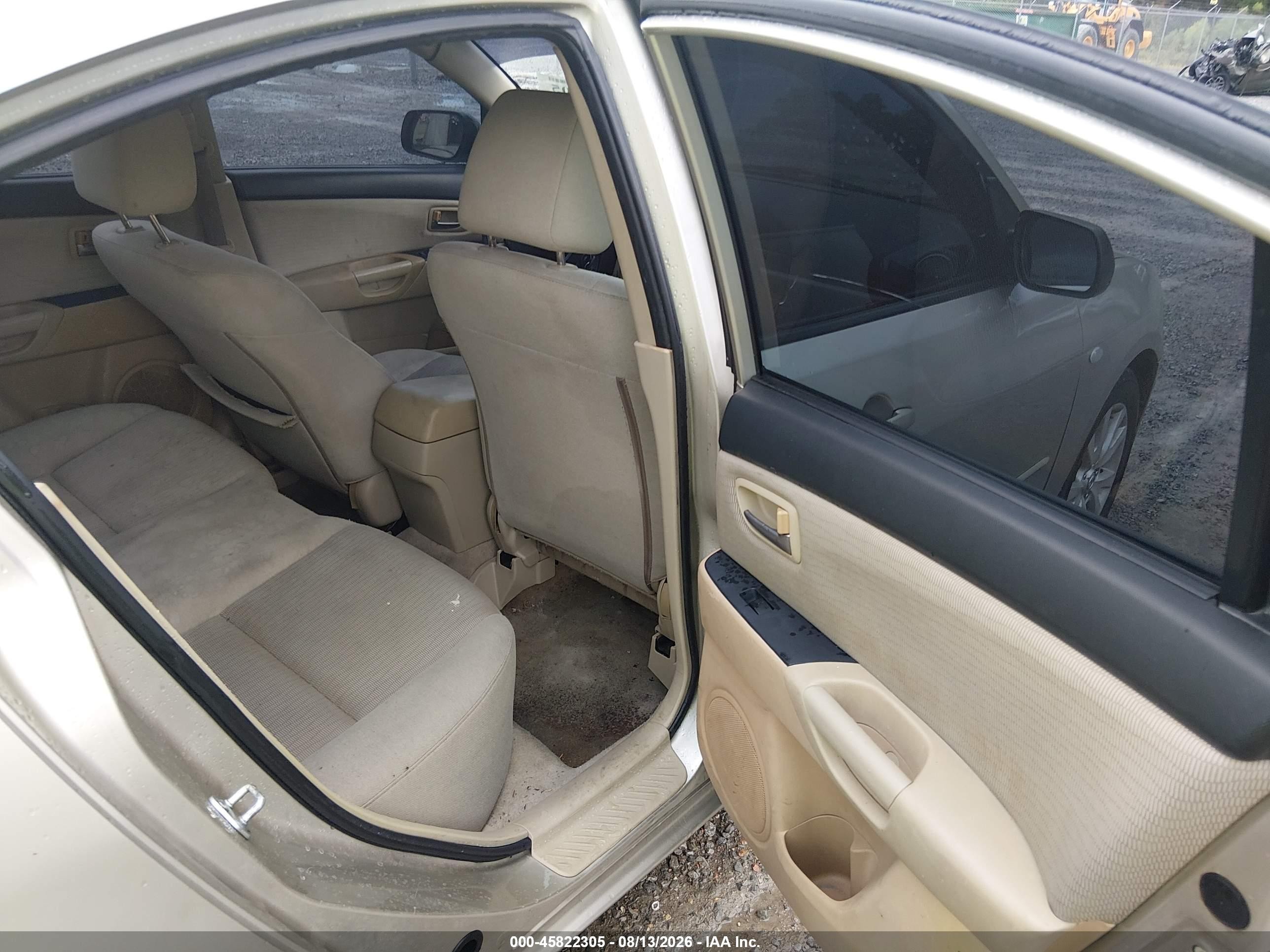 2007 Mazda Mazda3 I Tan vin: JM1BK32F471735056