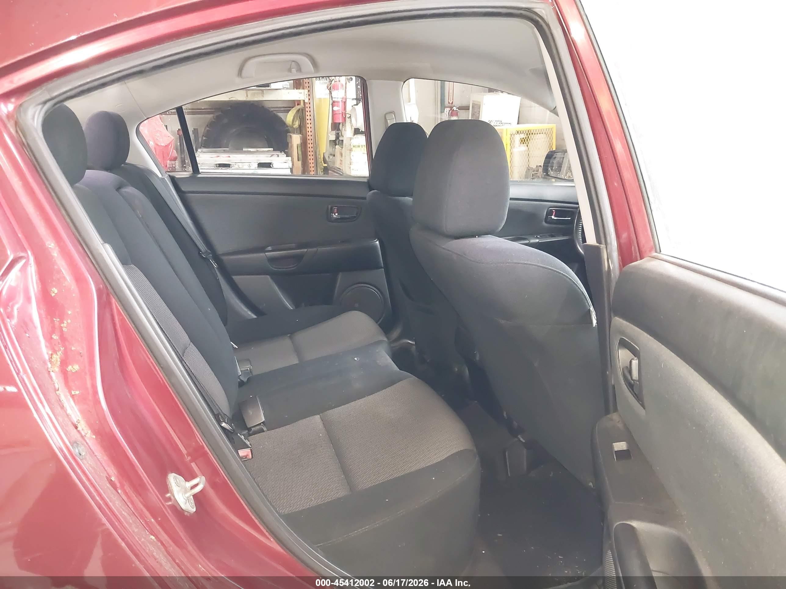 2009 Mazda Mazda3 I Red vin: JM1BK32F491216298