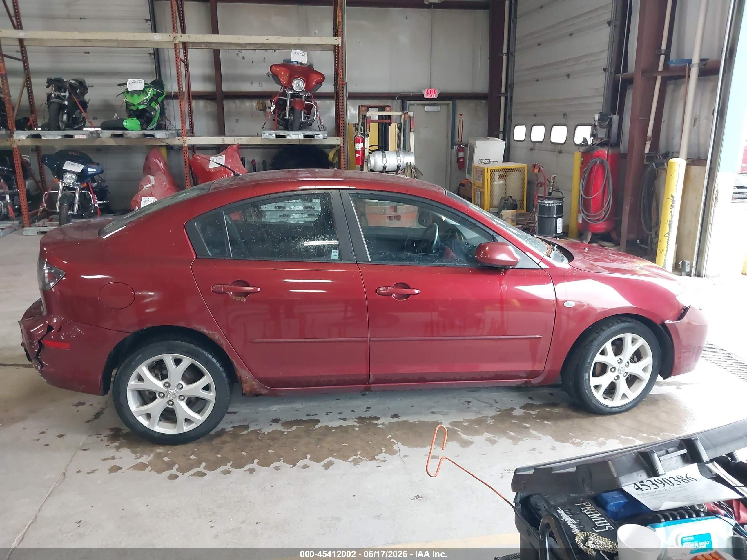 2009 Mazda Mazda3 I Red vin: JM1BK32F491216298