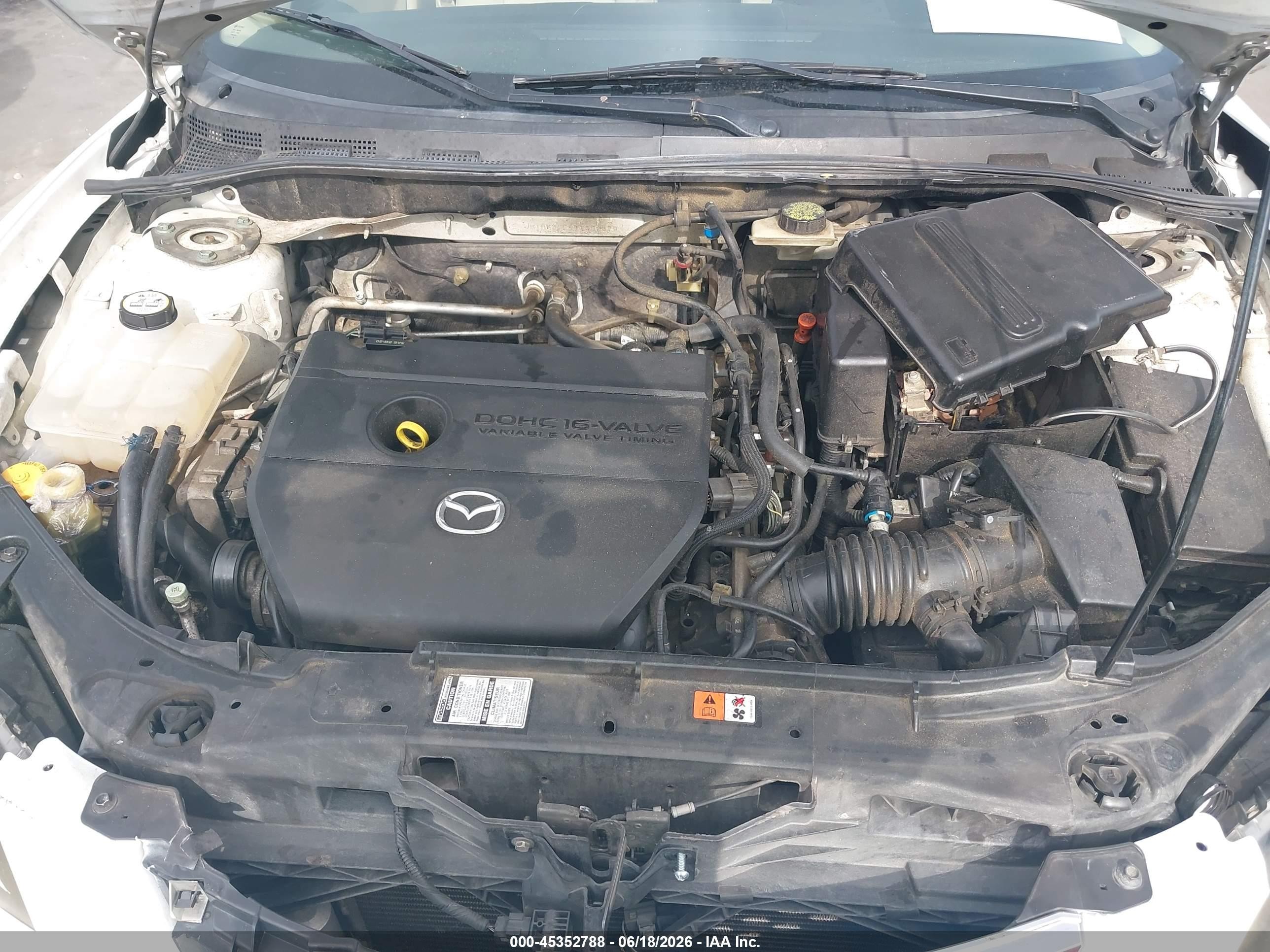 2007 Mazda Mazda3 I Белый vin: JM1BK32F571652879