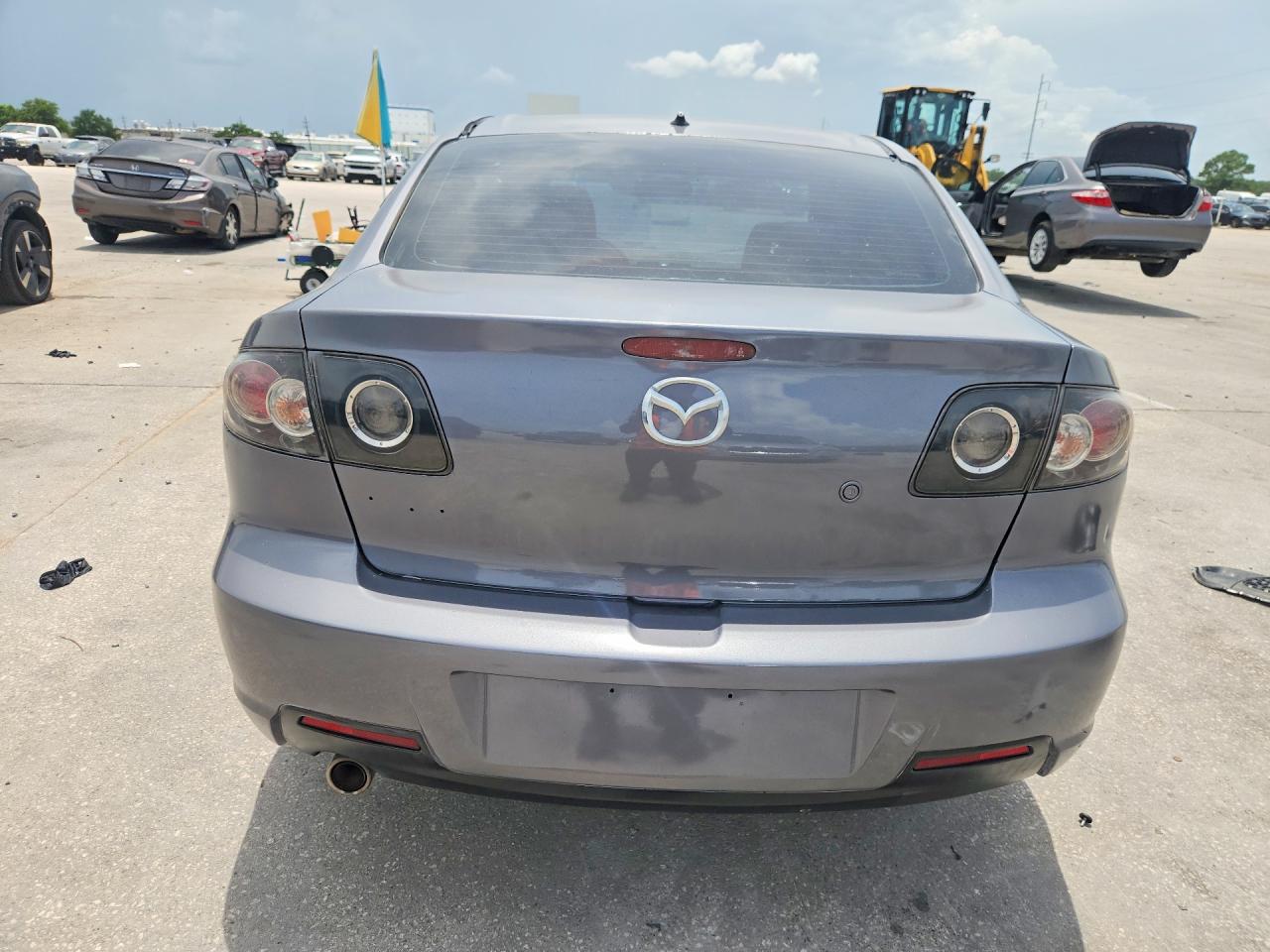 2007 Mazda 3 I Silver vin: JM1BK32F571677636