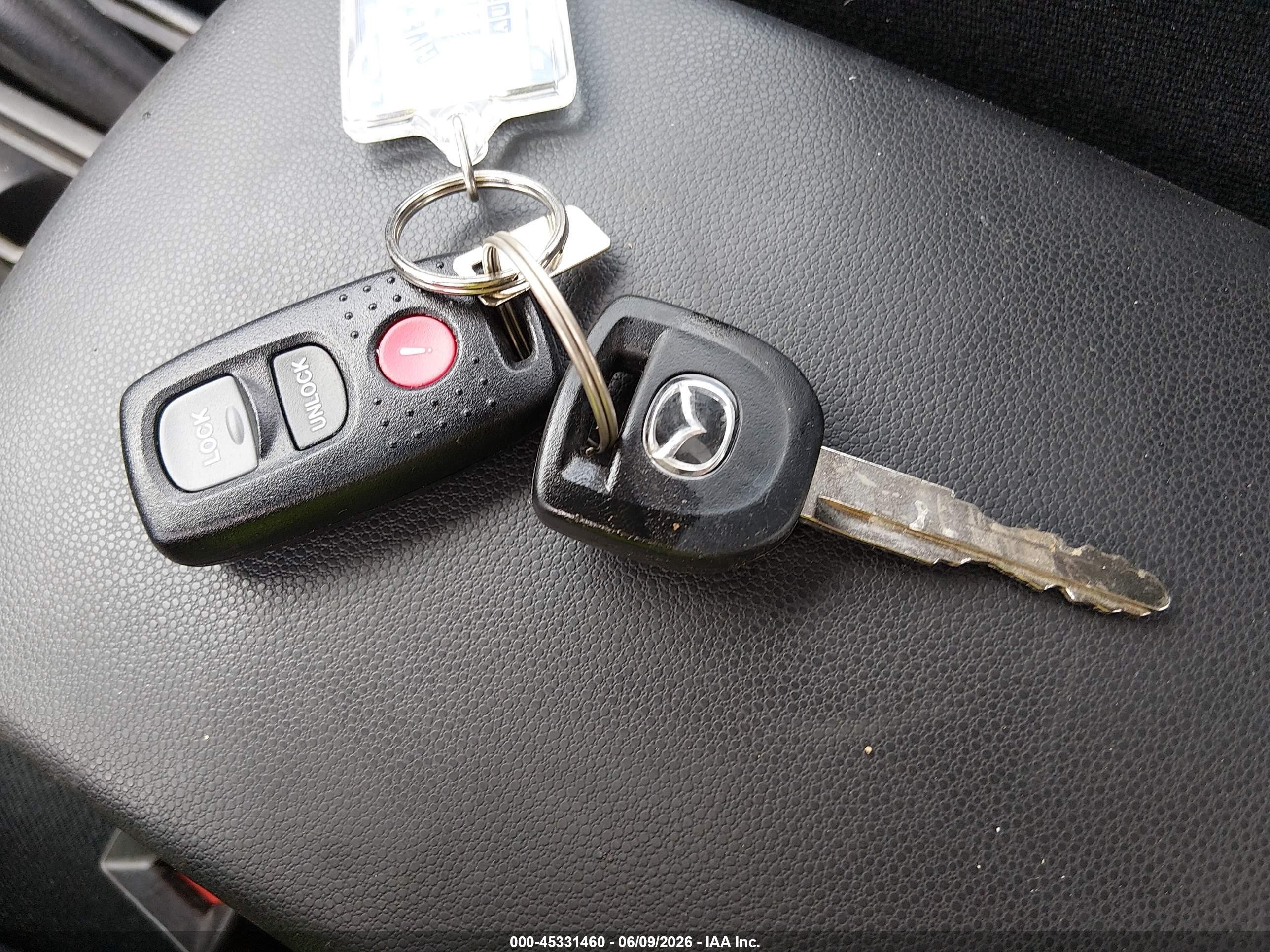 2007 Mazda Mazda3 I Gray vin: JM1BK32F671761657