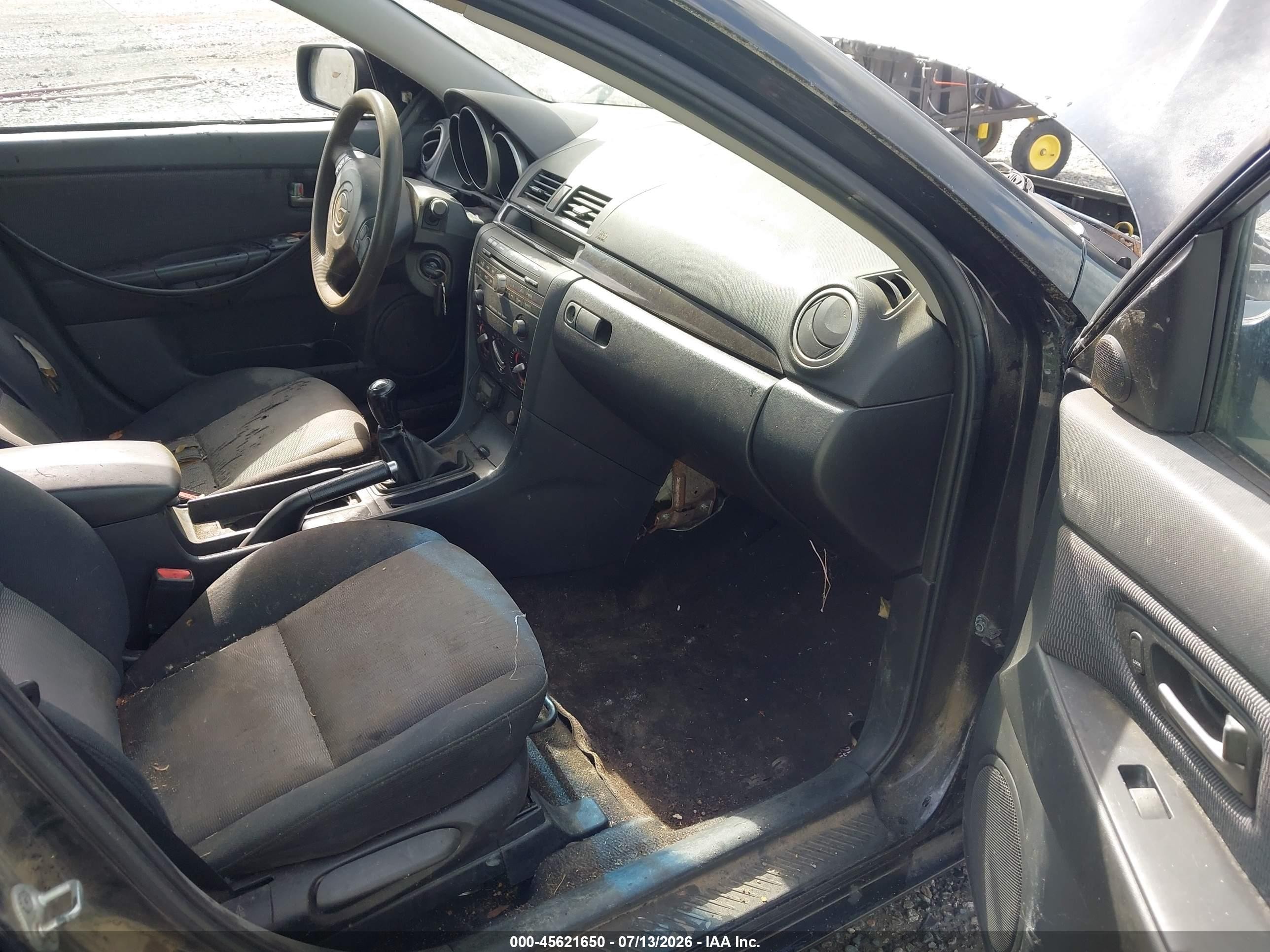 2007 Mazda Mazda3 I Черный vin: JM1BK32F671765031