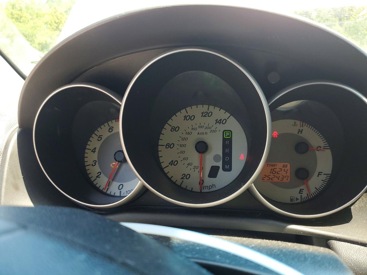 2008 Mazda 3 I Серебряный vin: JM1BK32F681176224