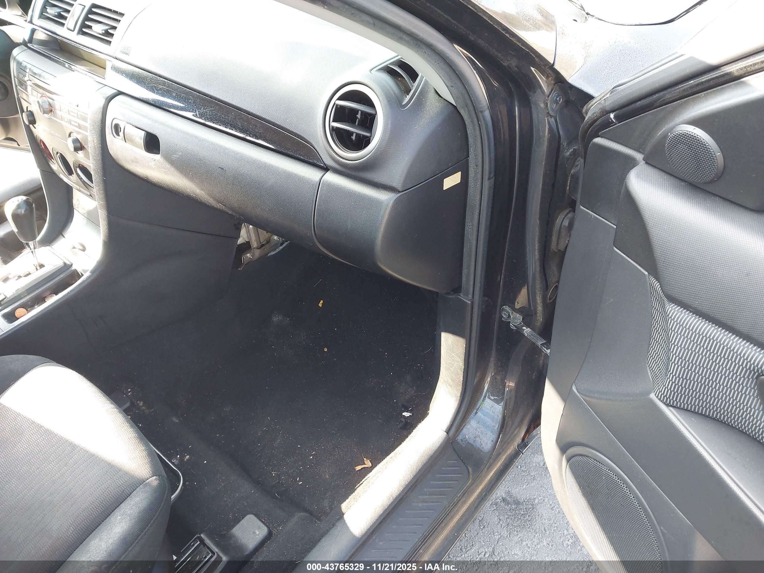 2009 Mazda Mazda3 I Black vin: JM1BK32F691194532