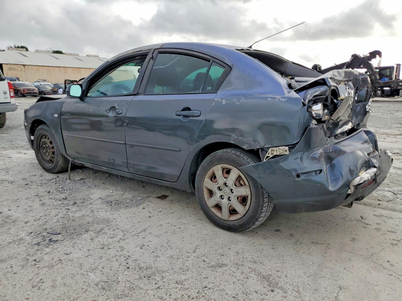 2009 Mazda 3 I Gray vin: JM1BK32F691200278