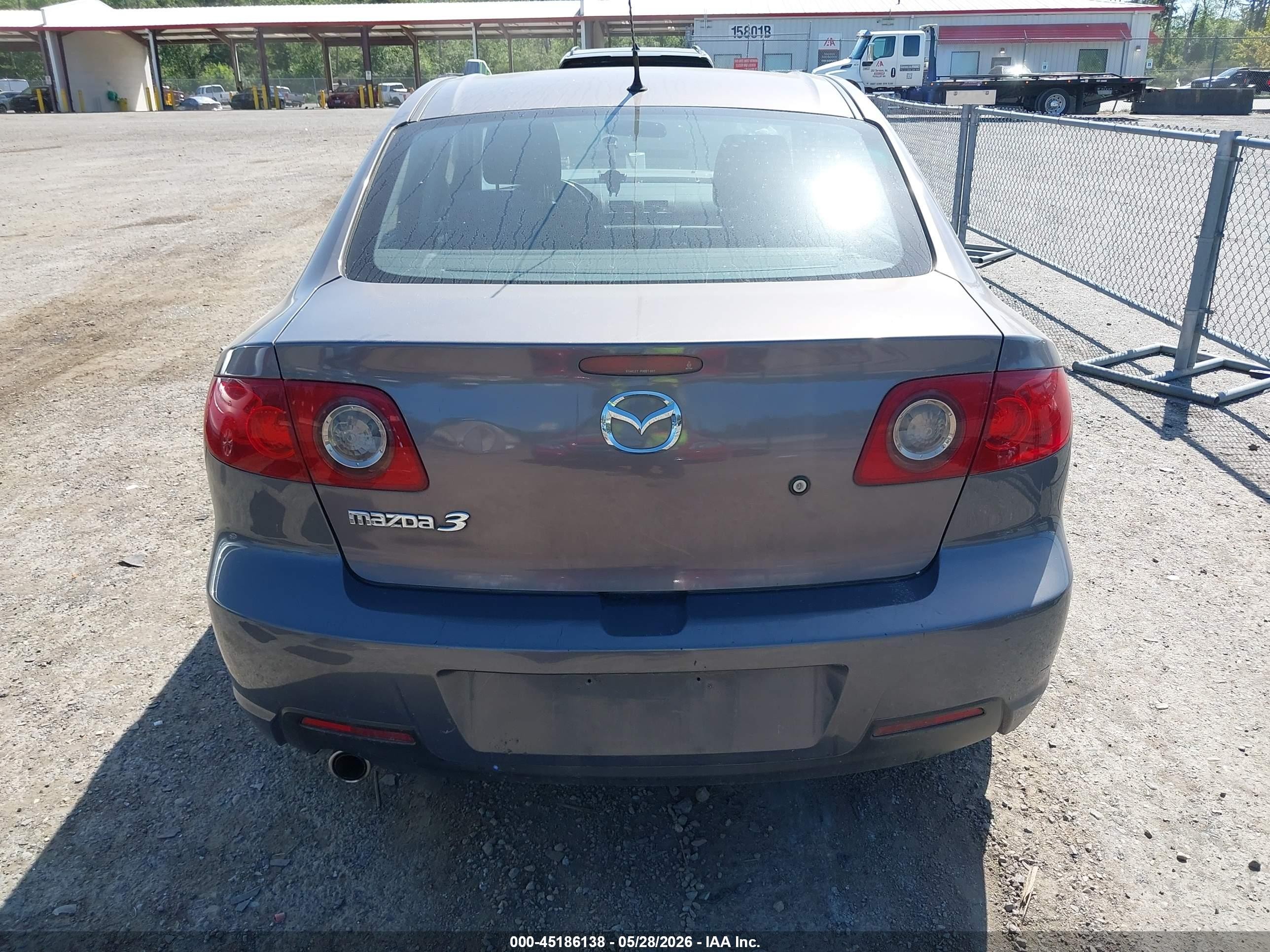 2008 Mazda Mazda3 I Touring Value Серый vin: JM1BK32F881130457