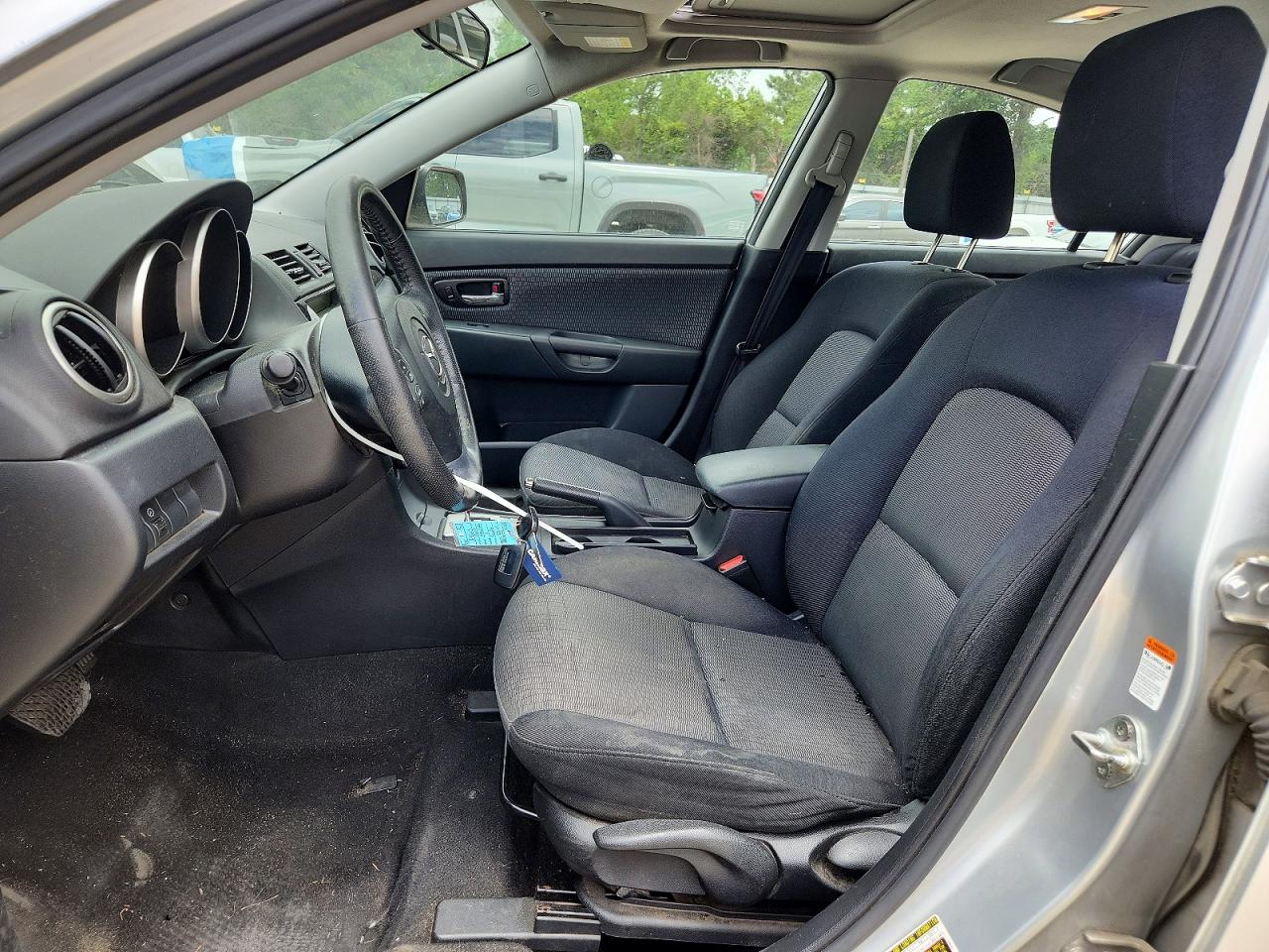 2008 Mazda 3 I Silver vin: JM1BK32F881133309