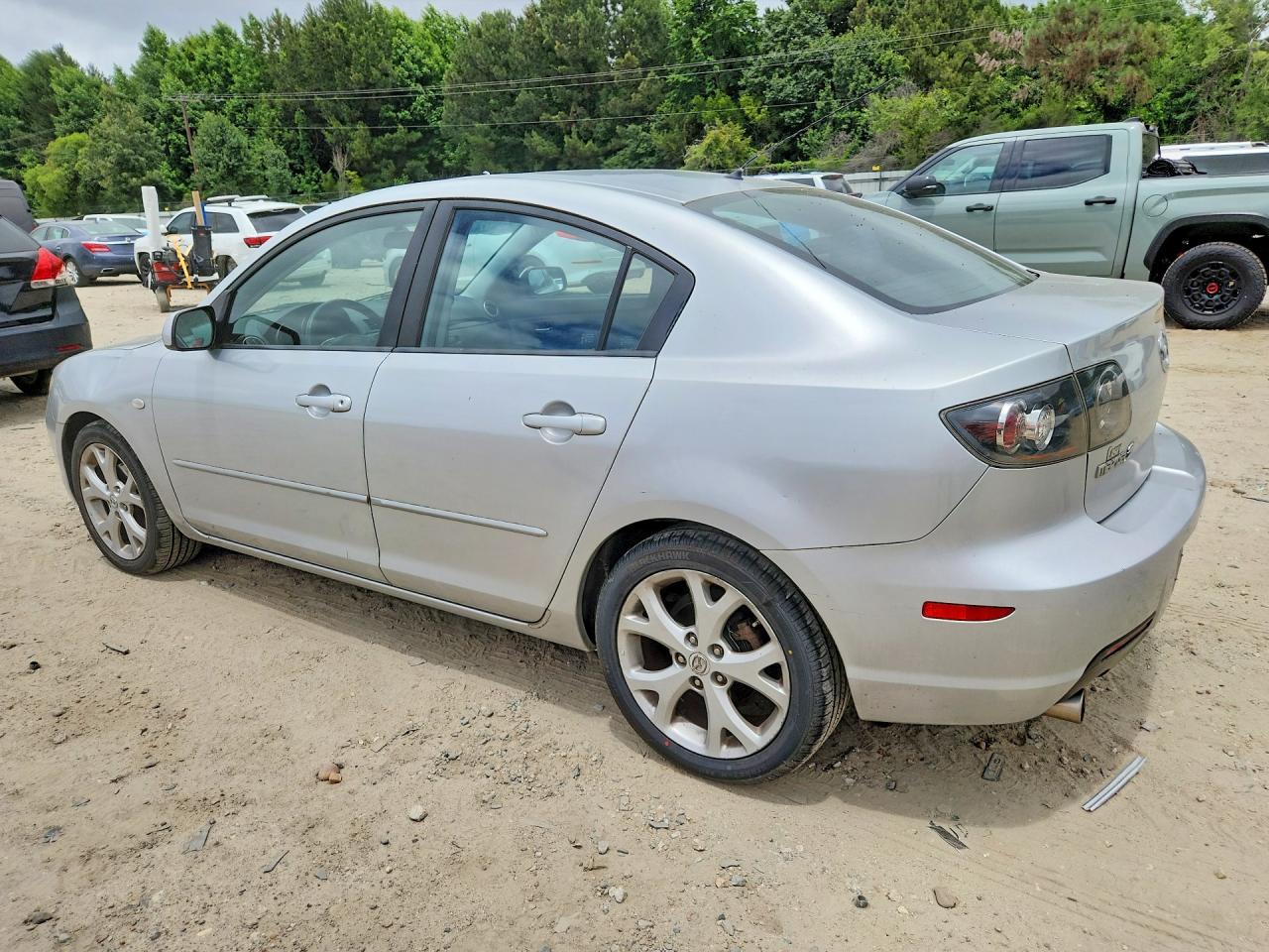 2008 Mazda 3 I Silver vin: JM1BK32F881133309