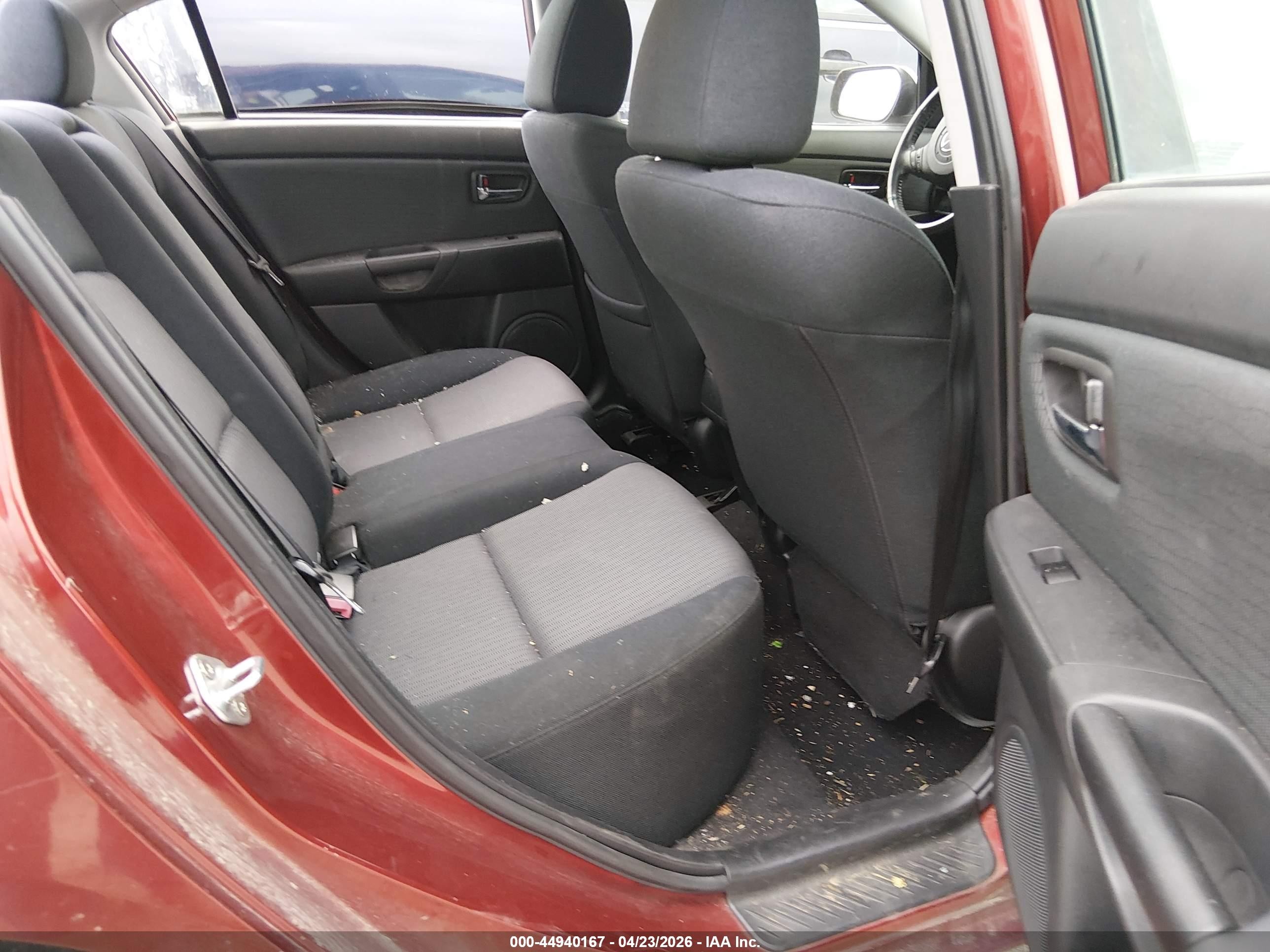 2008 Mazda Mazda3 I Touring Value Red vin: JM1BK32F881183773