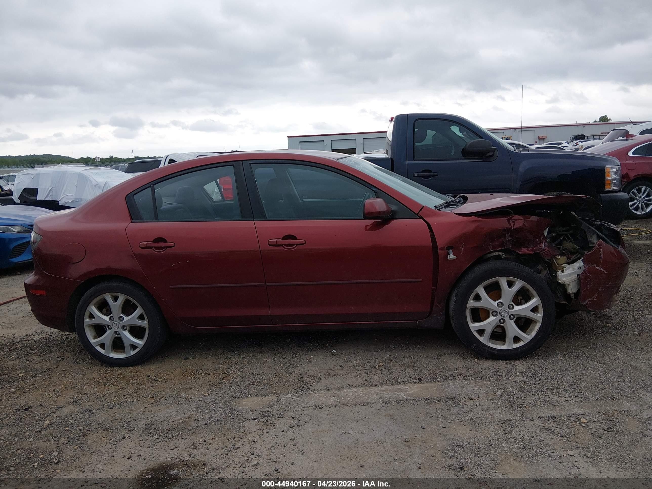 2008 Mazda Mazda3 I Touring Value Red vin: JM1BK32F881183773