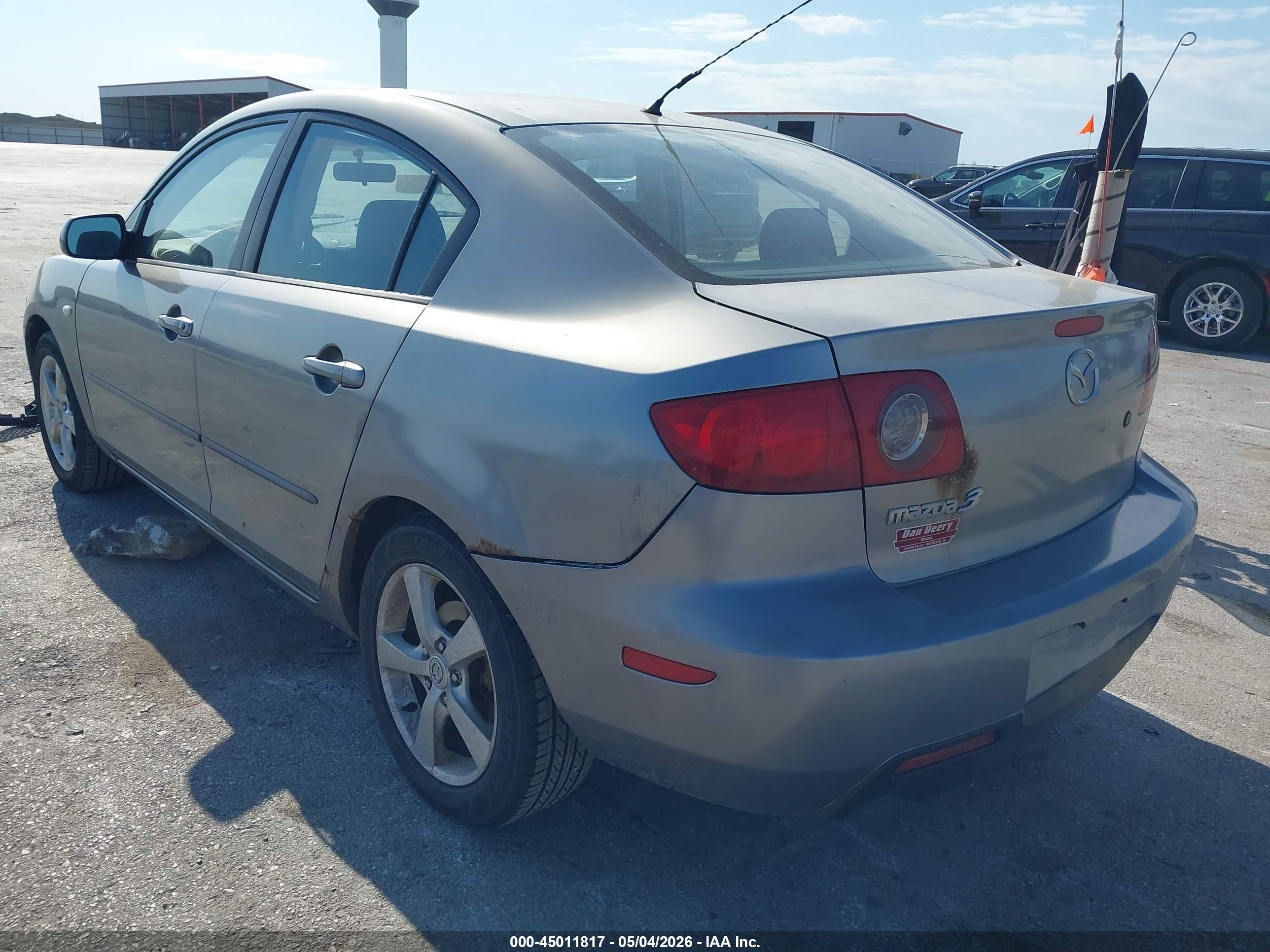 2006 Mazda Mazda3 I Silver vin: JM1BK32F961525650