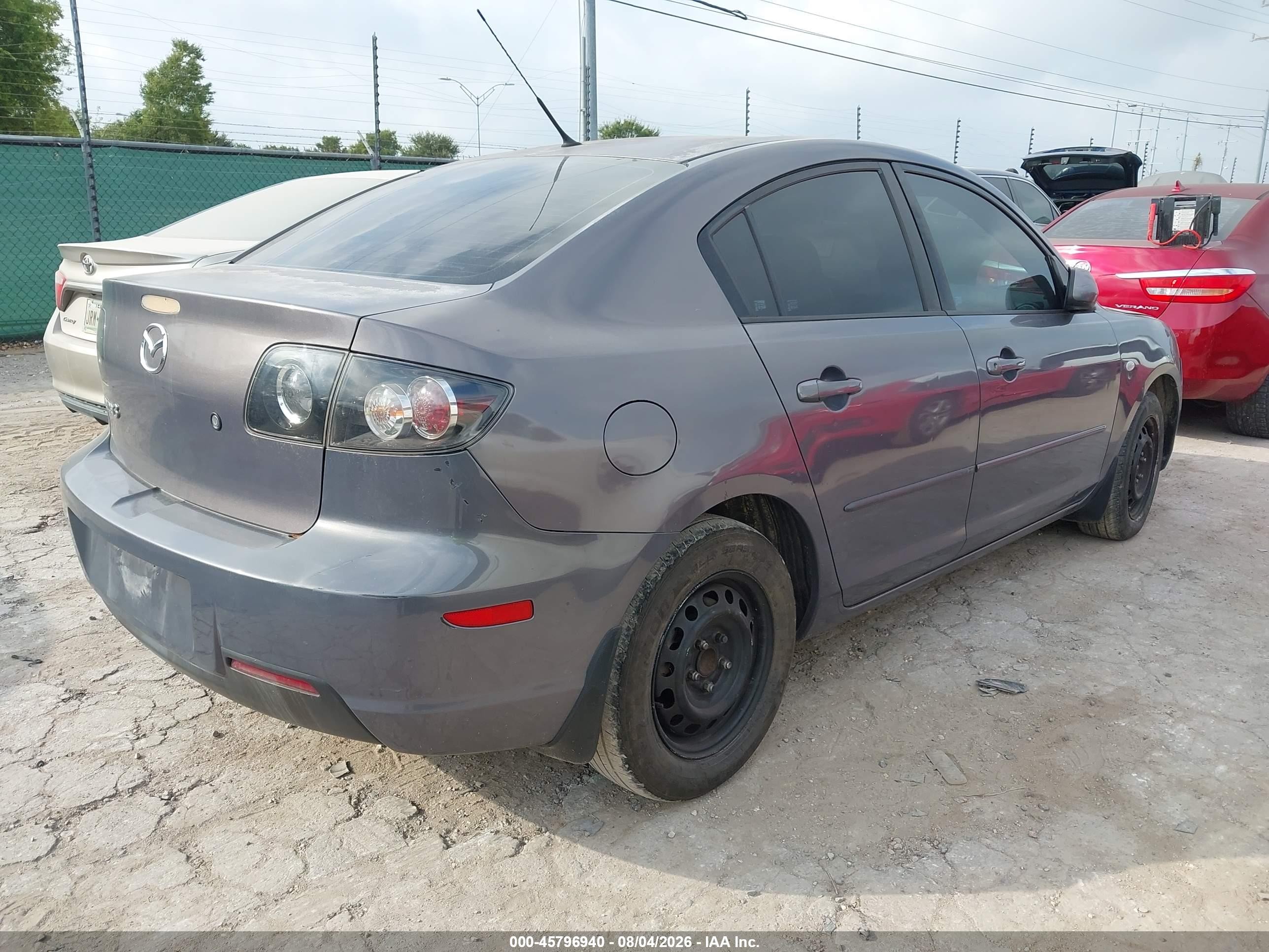 2008 Mazda Mazda3   Gray vin: JM1BK32F981781130
