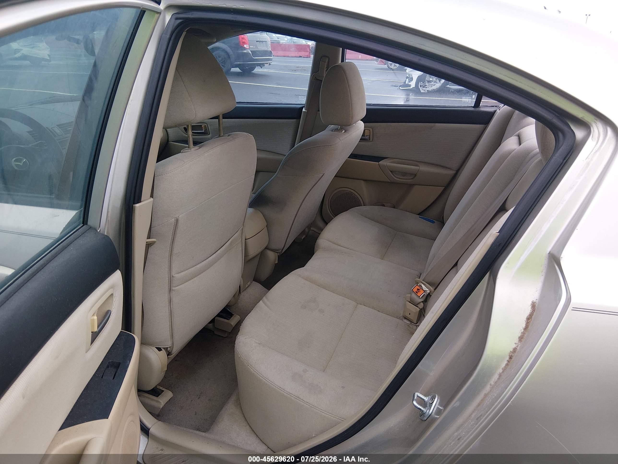 2008 Mazda Mazda3 I Gray vin: JM1BK32F981795013