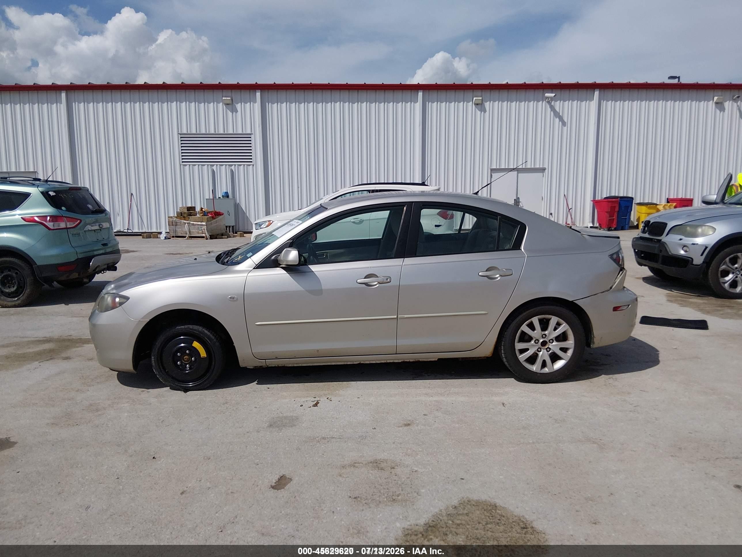 2008 Mazda Mazda3 I Gray vin: JM1BK32F981795013