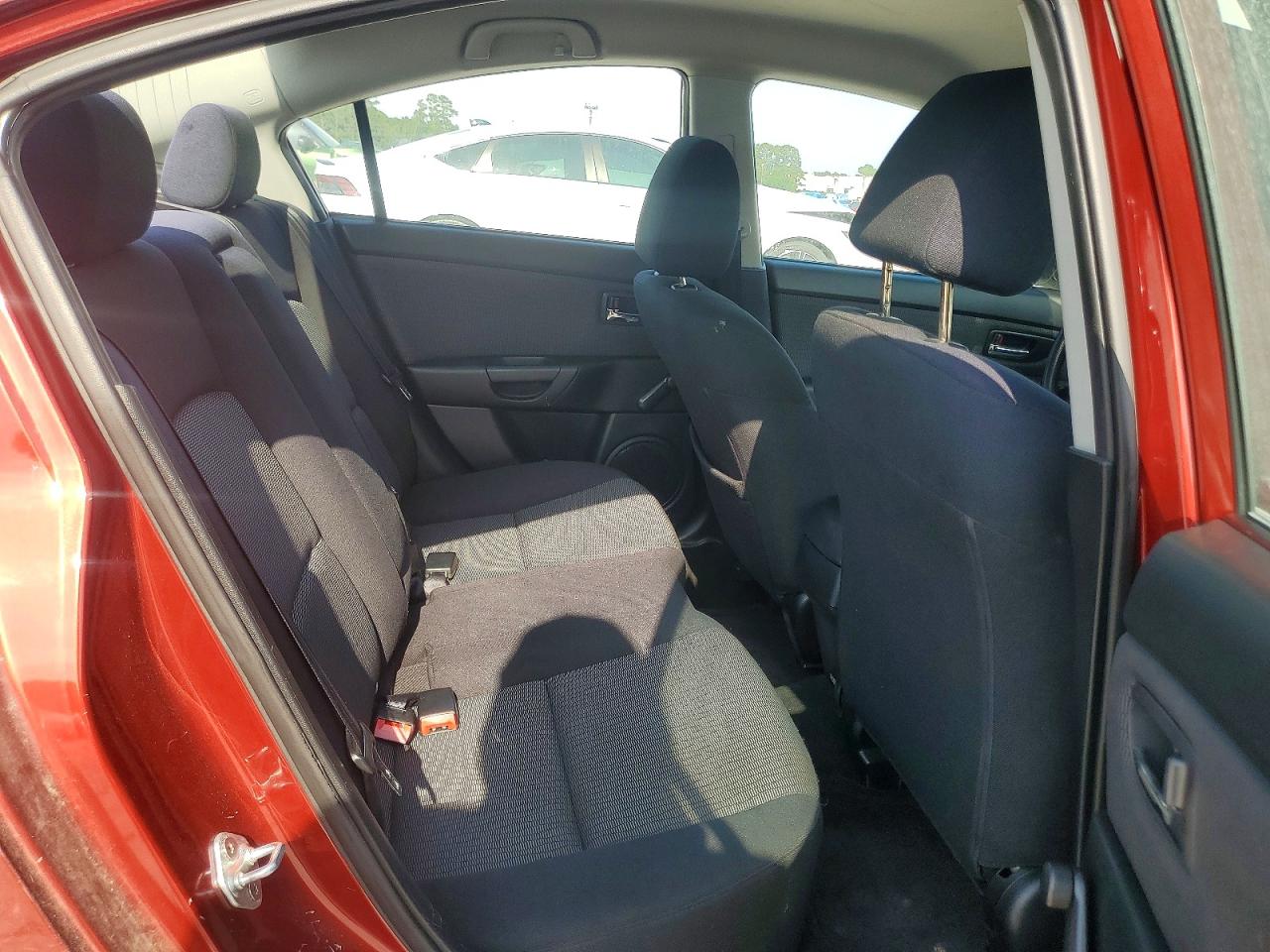2009 Mazda 3 I Red vin: JM1BK32FX91242212