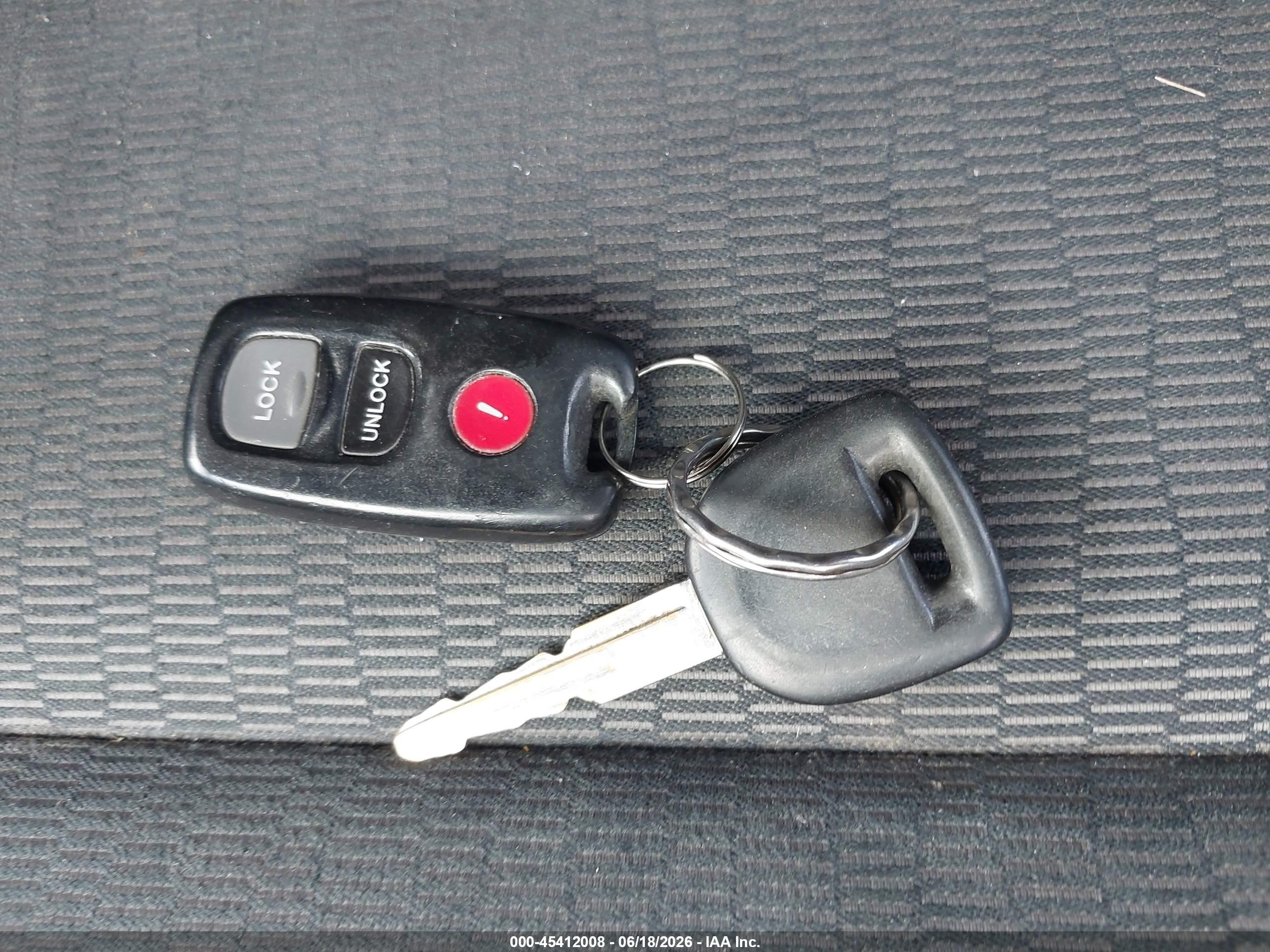 2007 Mazda Mazda3 I Red vin: JM1BK32G171687721