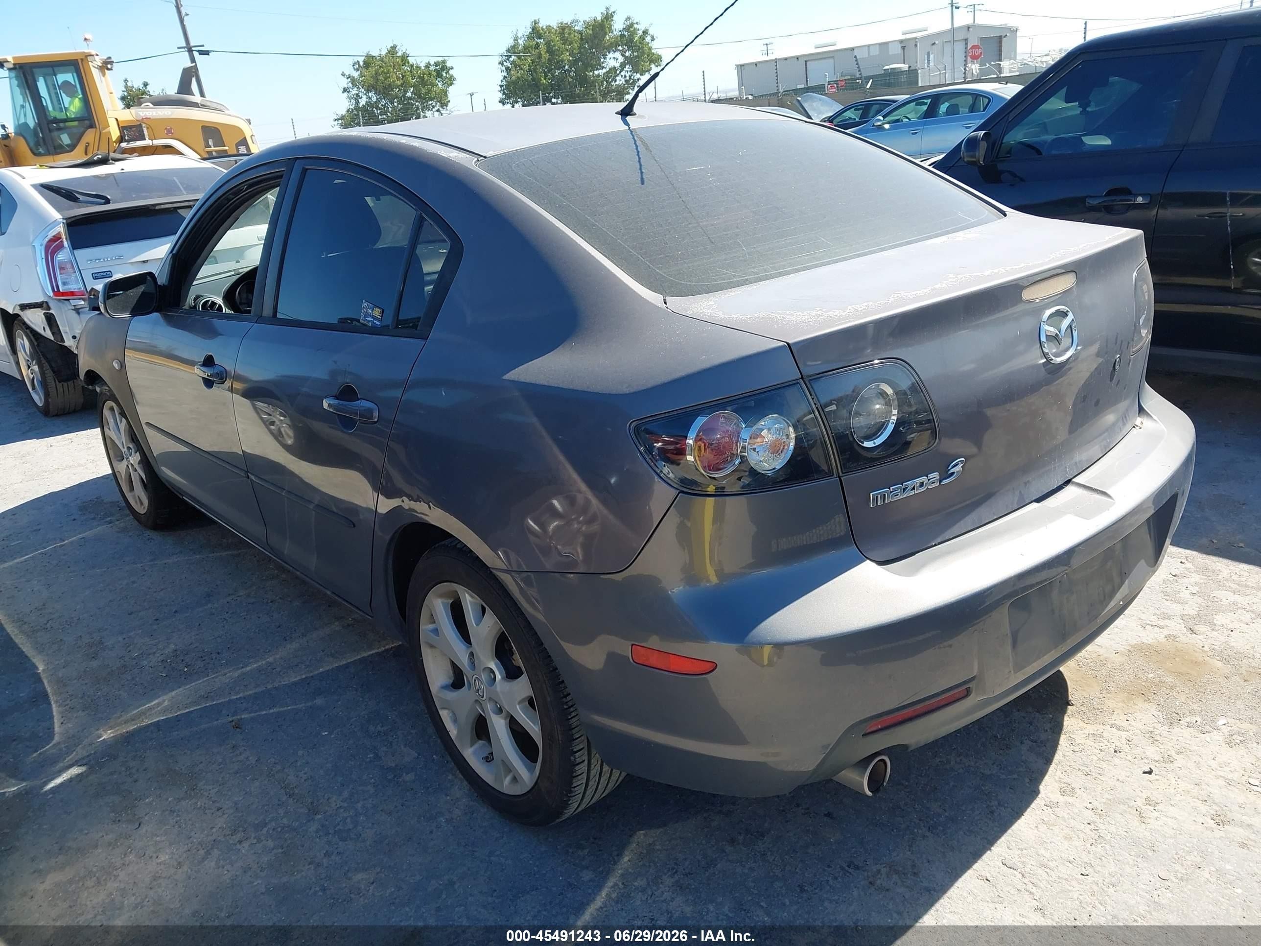 2008 Mazda Mazda3 I Touring Value Серый vin: JM1BK32G181164281