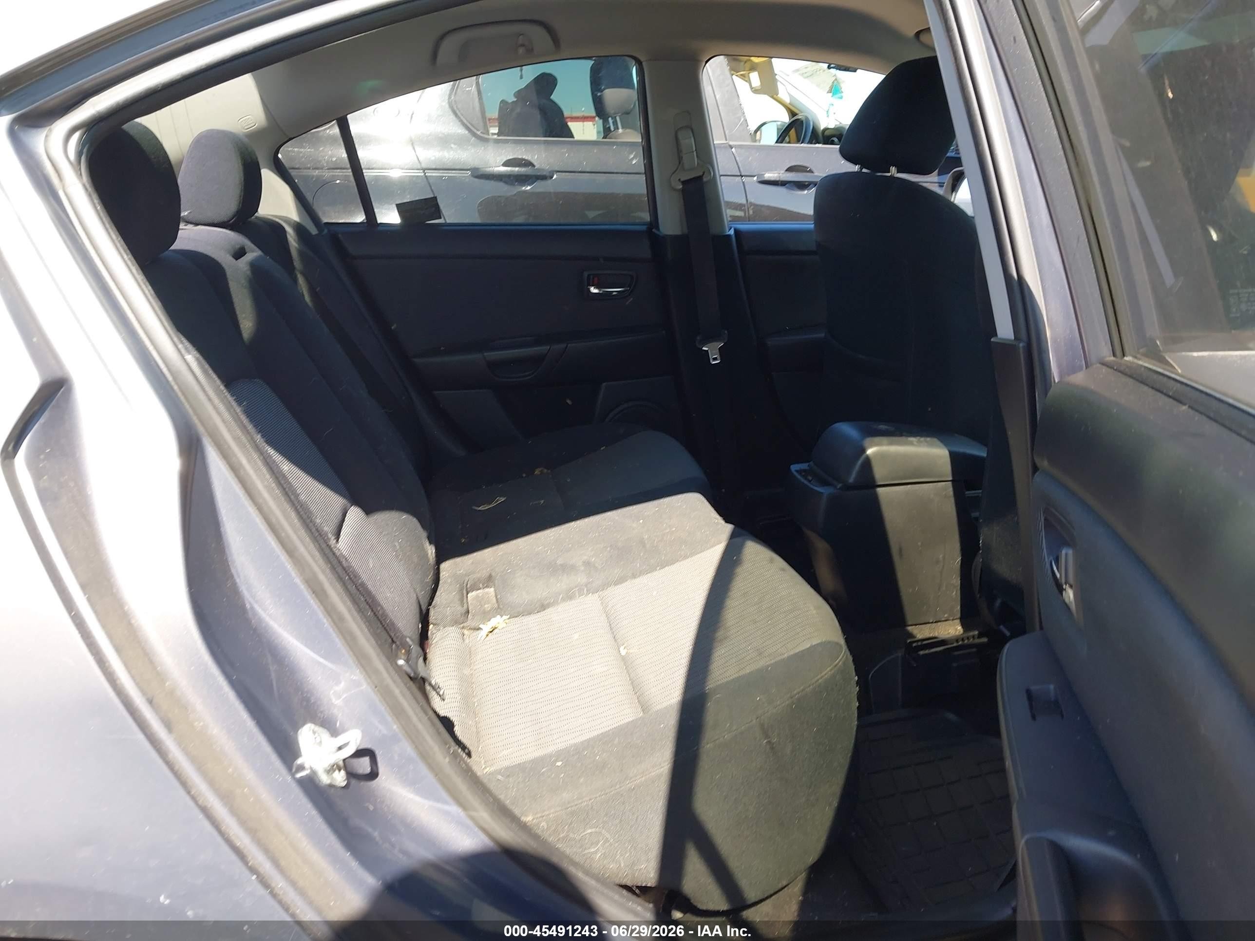 2008 Mazda Mazda3 I Touring Value Серый vin: JM1BK32G181164281