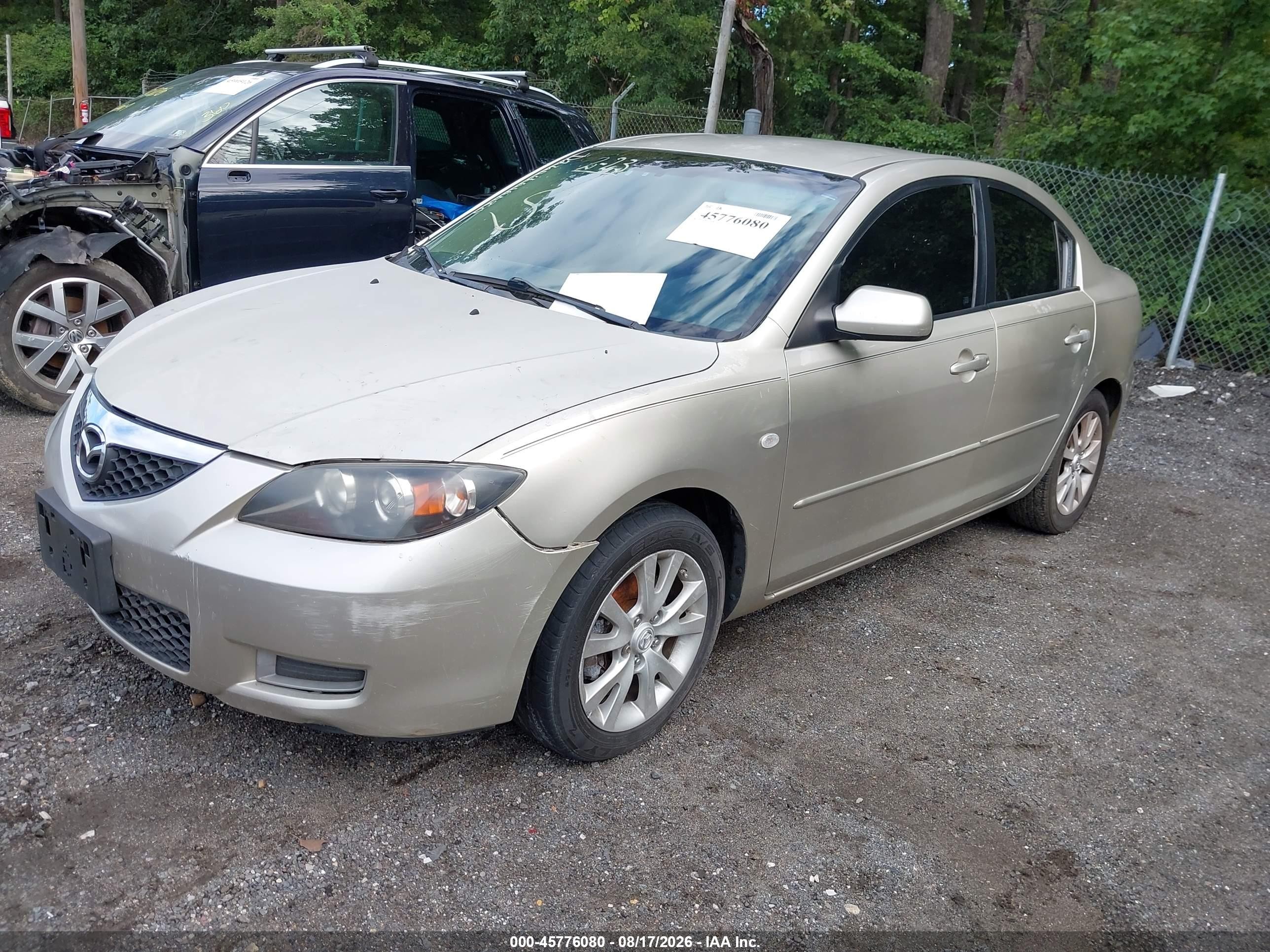 2008 Mazda Mazda3 I Gold vin: JM1BK32G281785867