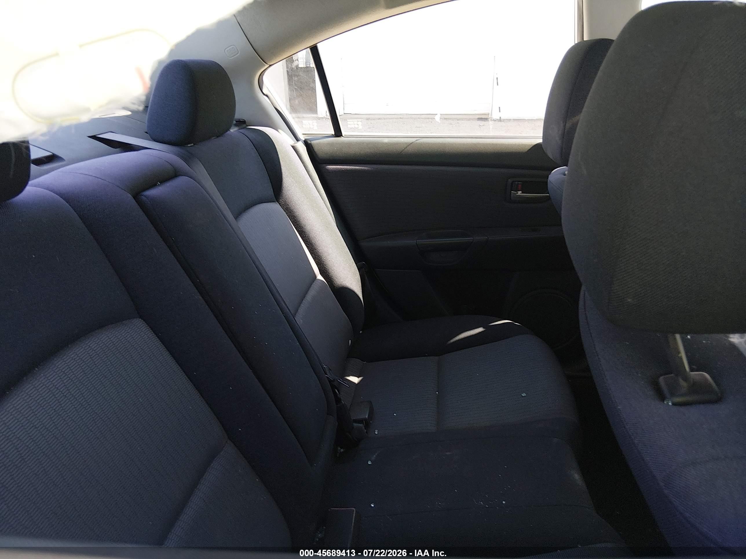 2008 Mazda Mazda3 I Silver vin: JM1BK32G281856565