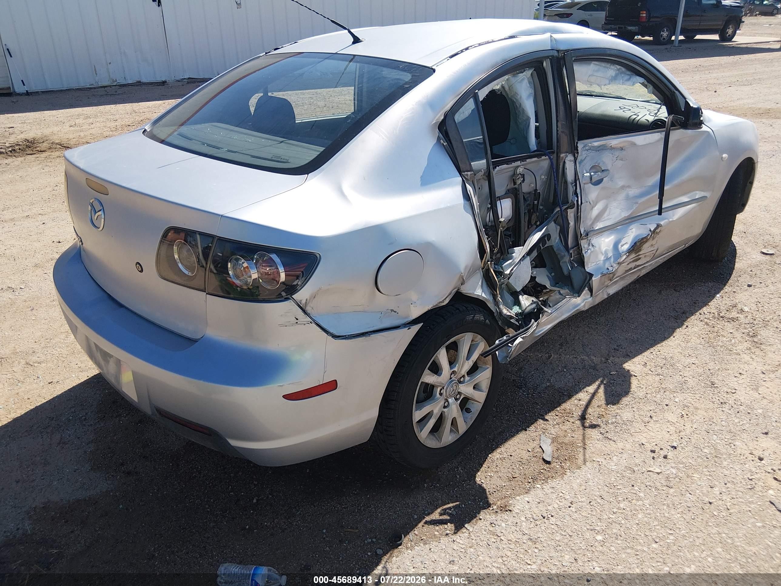 2008 Mazda Mazda3 I Silver vin: JM1BK32G281856565