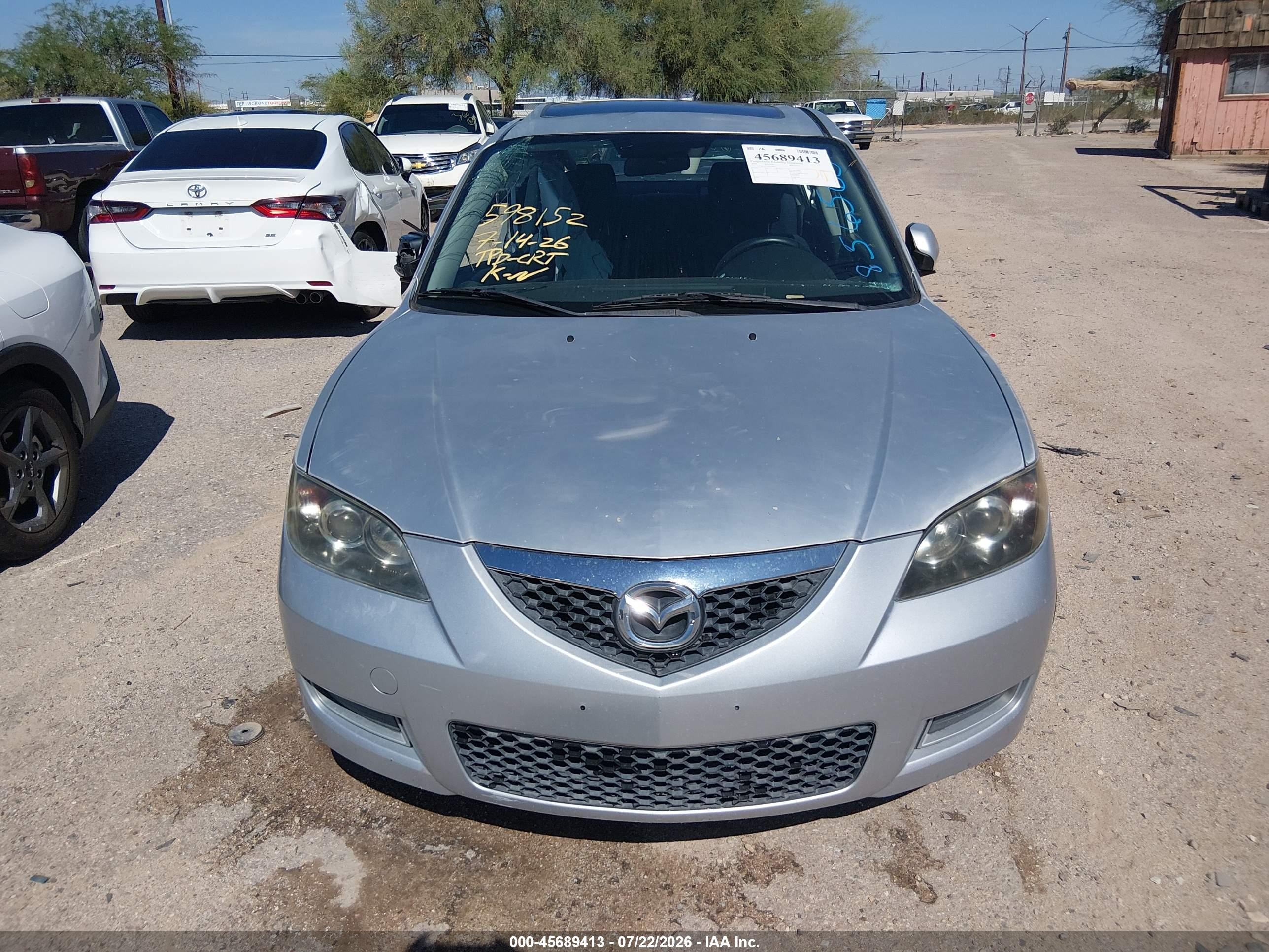 2008 Mazda Mazda3 I Silver vin: JM1BK32G281856565