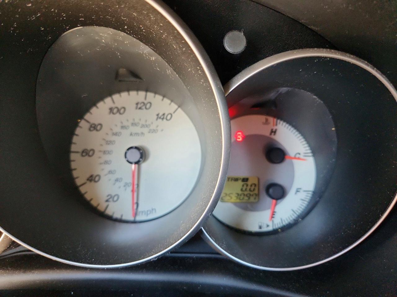 2009 Mazda Mazda3 S Silver vin: JM1BK32G291243427
