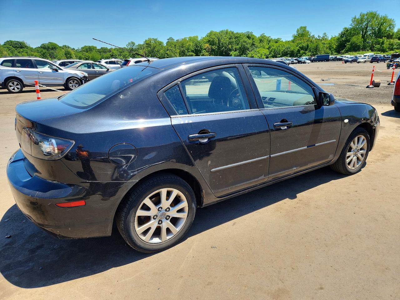 2007 Mazda 3 I Black vin: JM1BK32G371731833