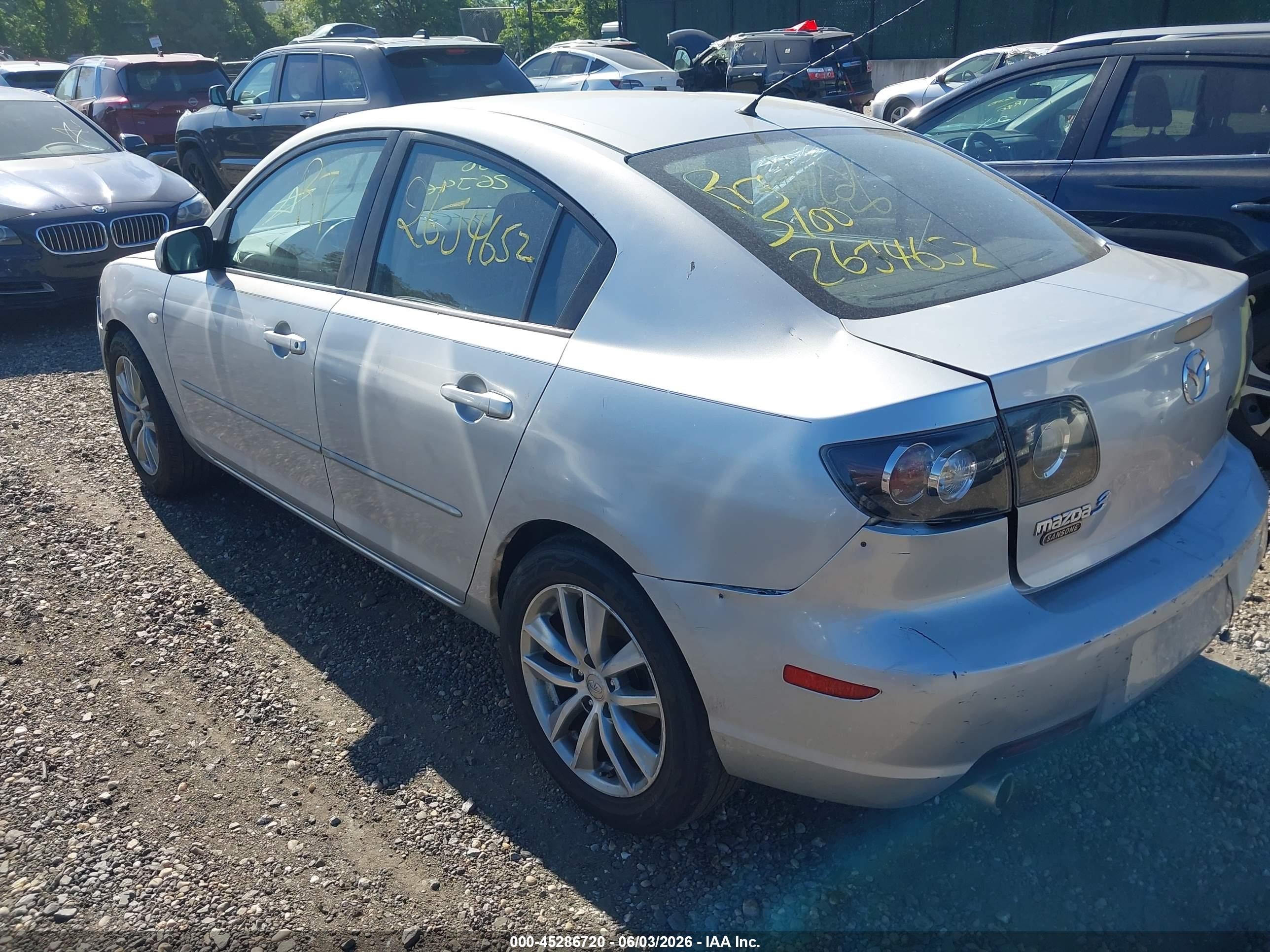 2008 Mazda Mazda3 I Gray vin: JM1BK32G381790298