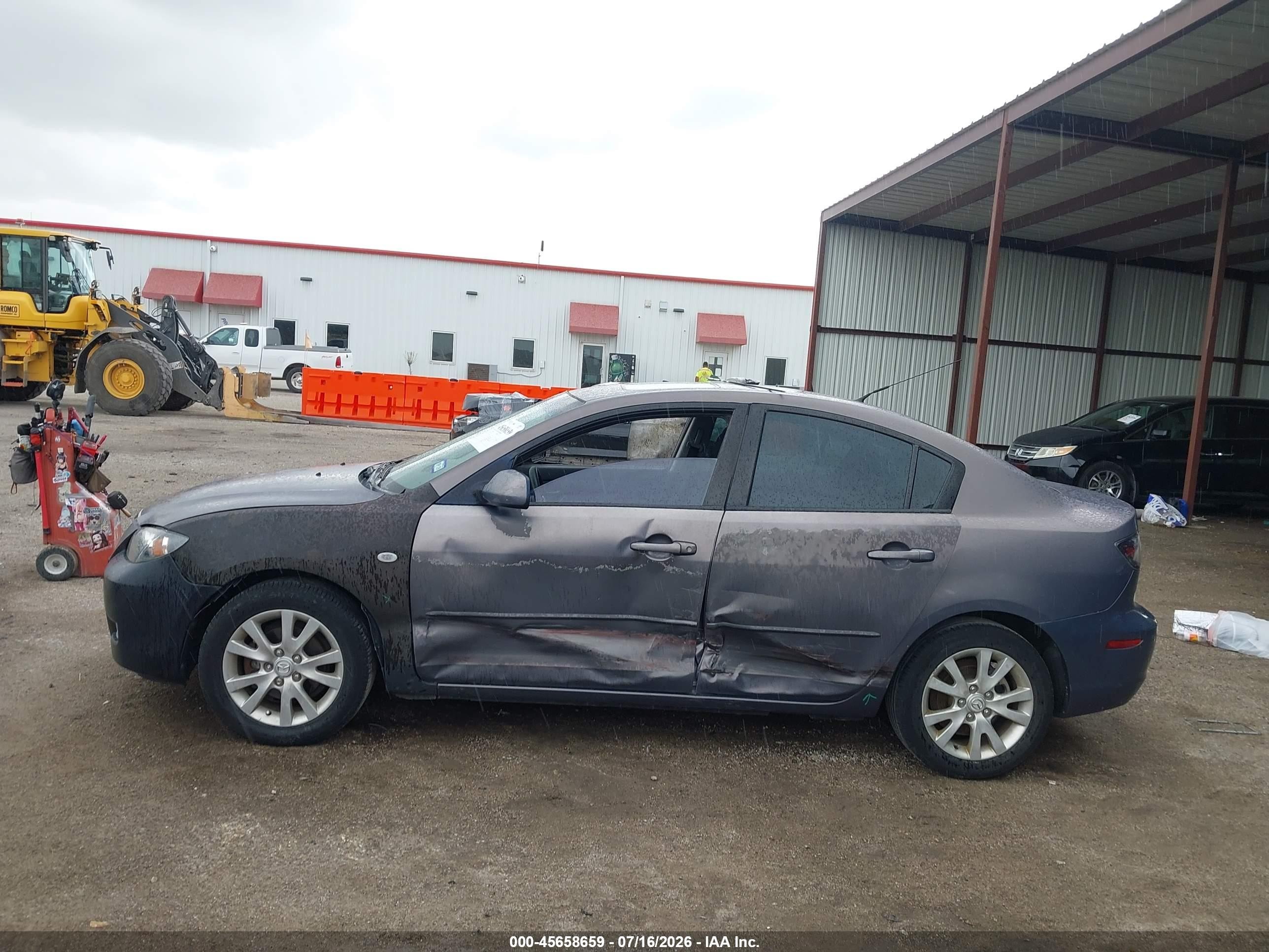 2008 Mazda Mazda3 I Gray vin: JM1BK32G381815376
