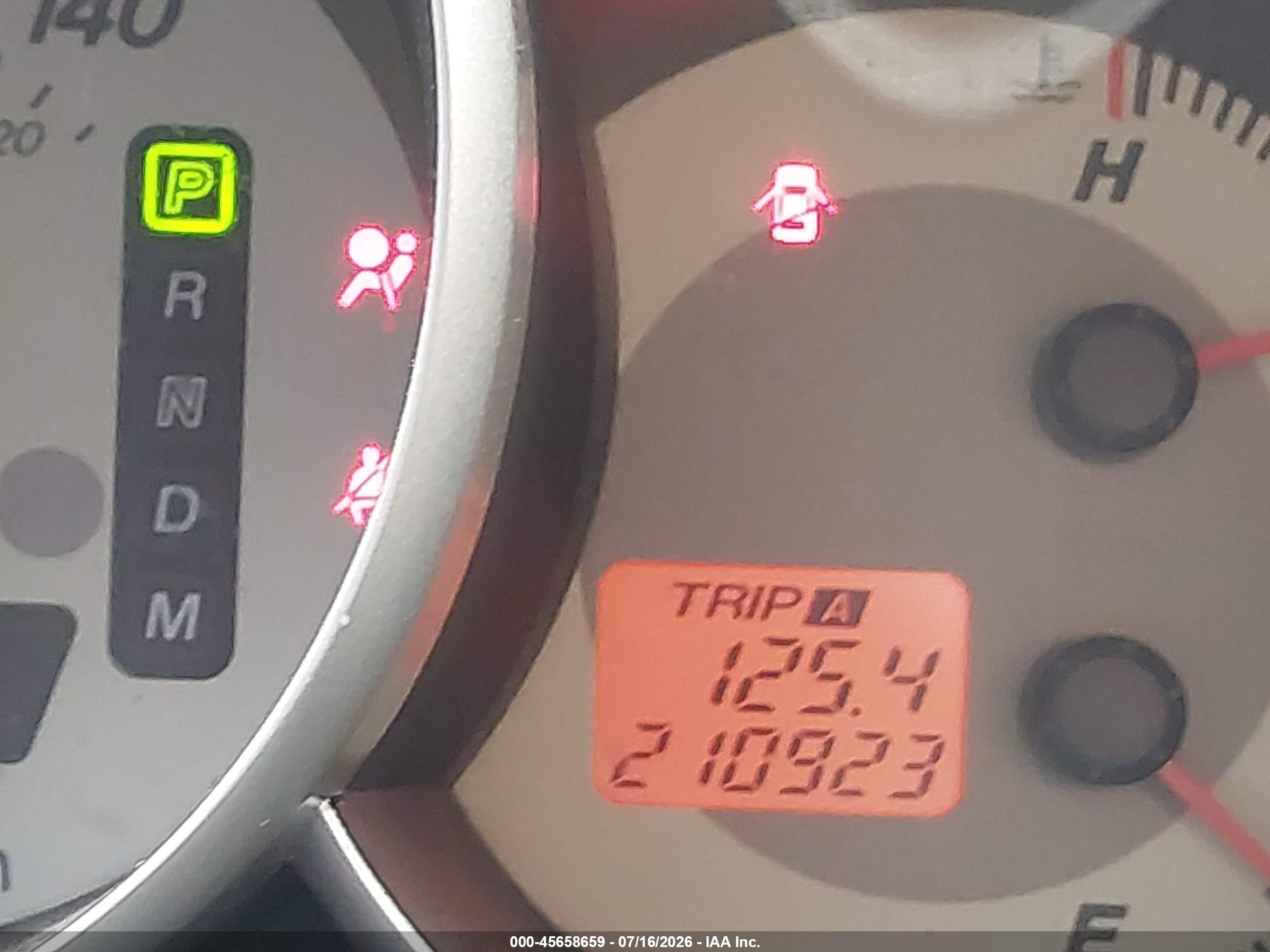 2008 Mazda Mazda3 I Gray vin: JM1BK32G381815376