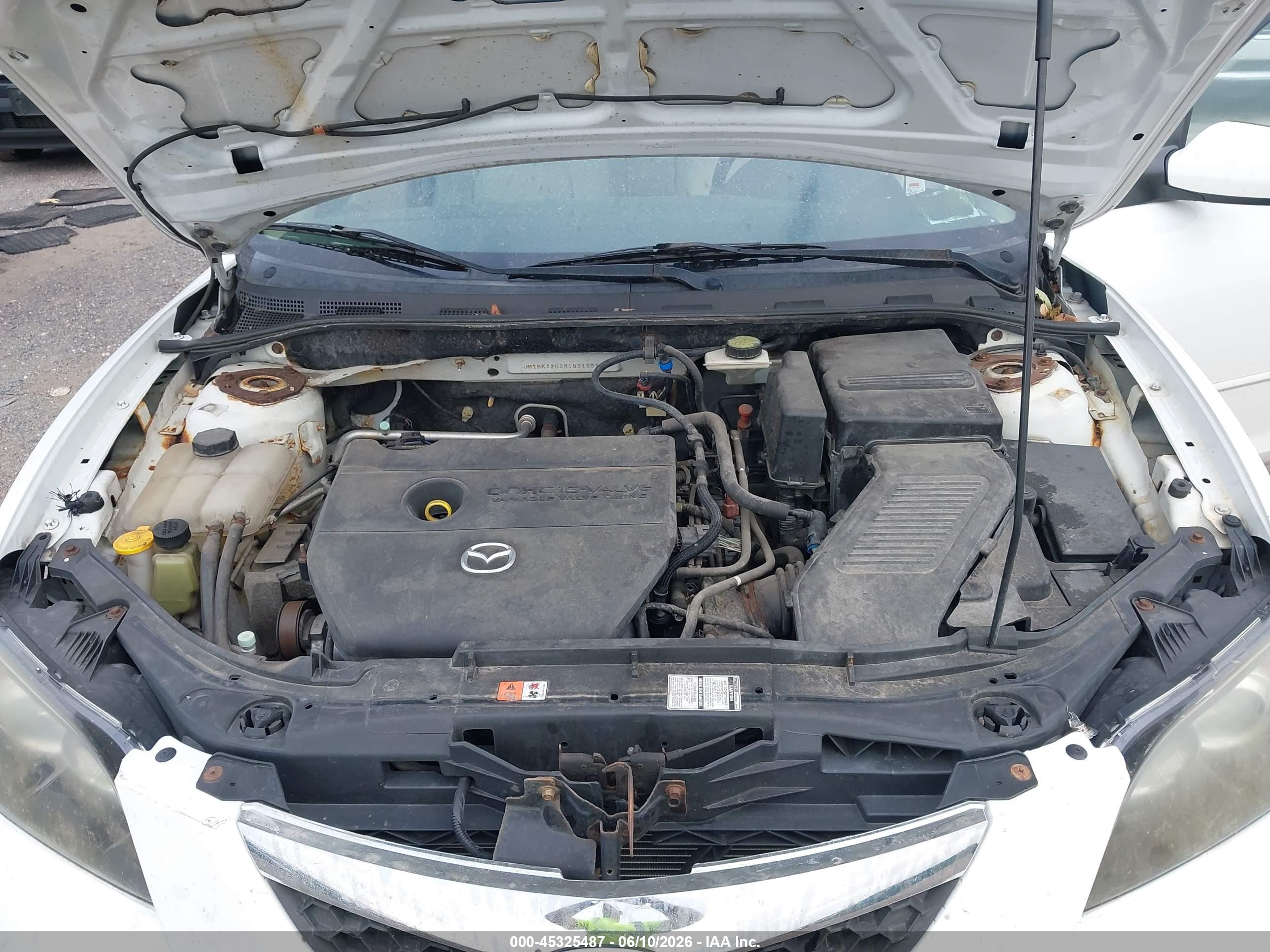 2008 Mazda Mazda3 I White vin: JM1BK32G381831352
