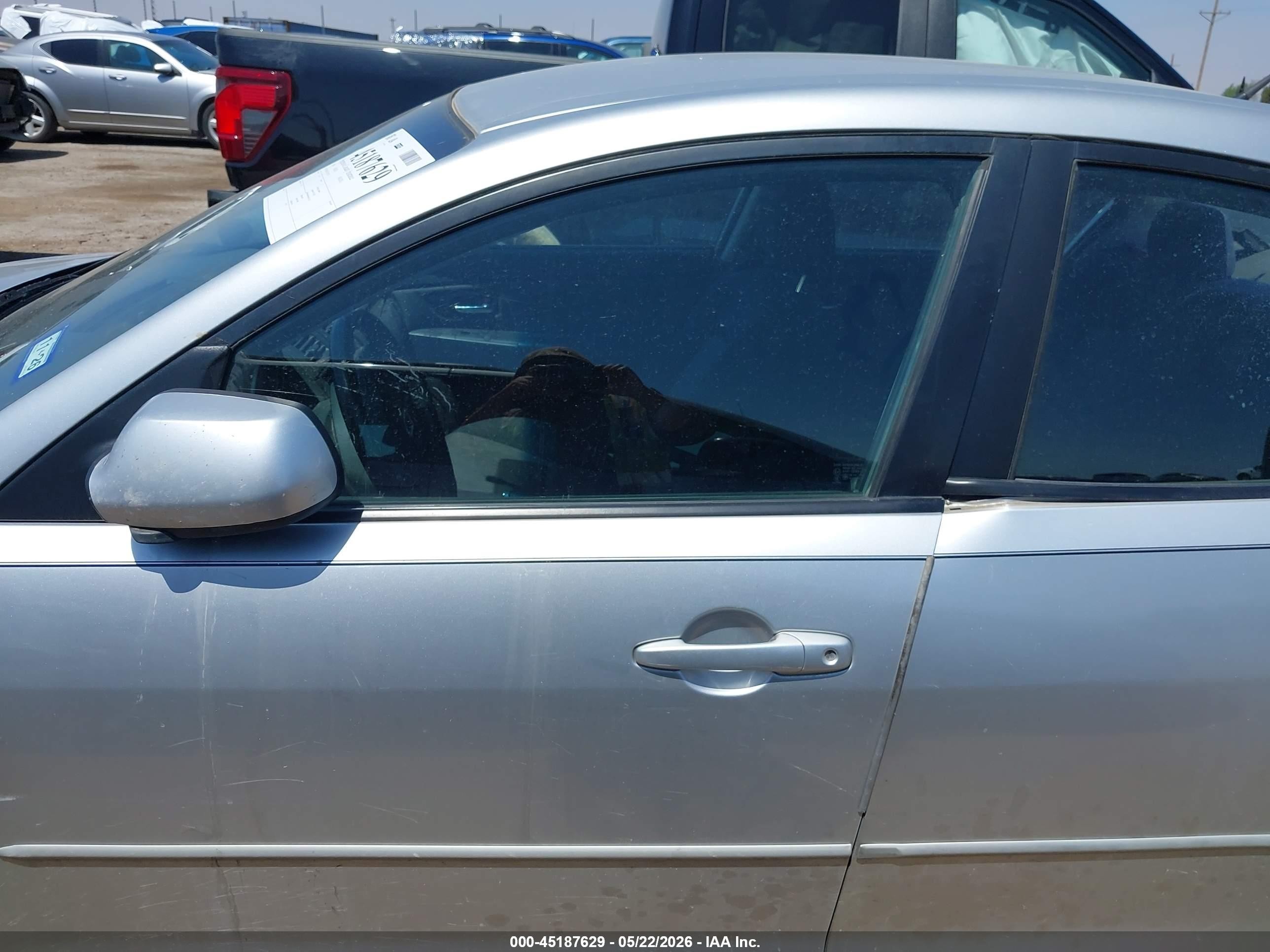 2009 Mazda Mazda3 I Silver vin: JM1BK32G391247437