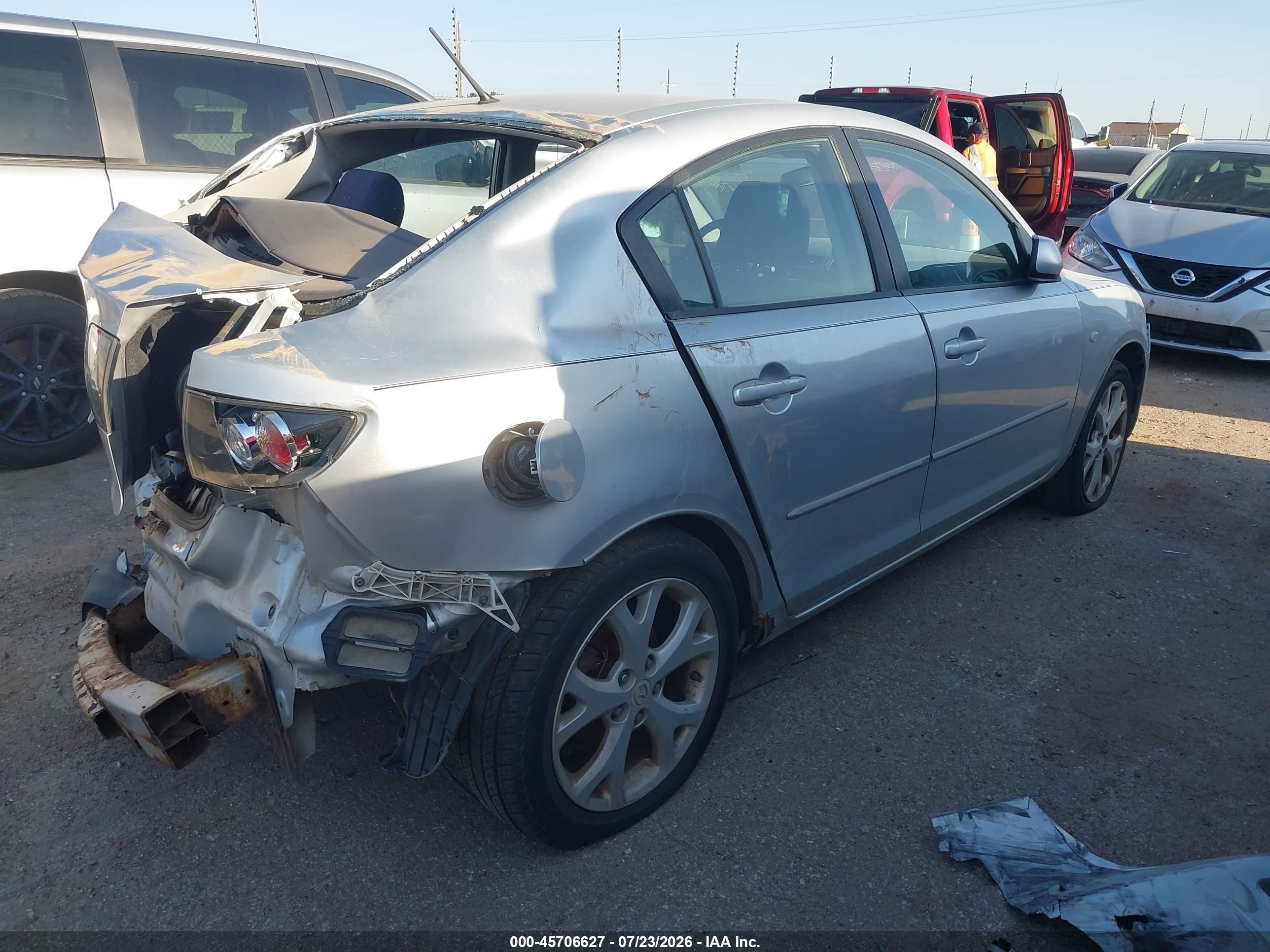 2009 Mazda Mazda3 I Silver vin: JM1BK32G391247437