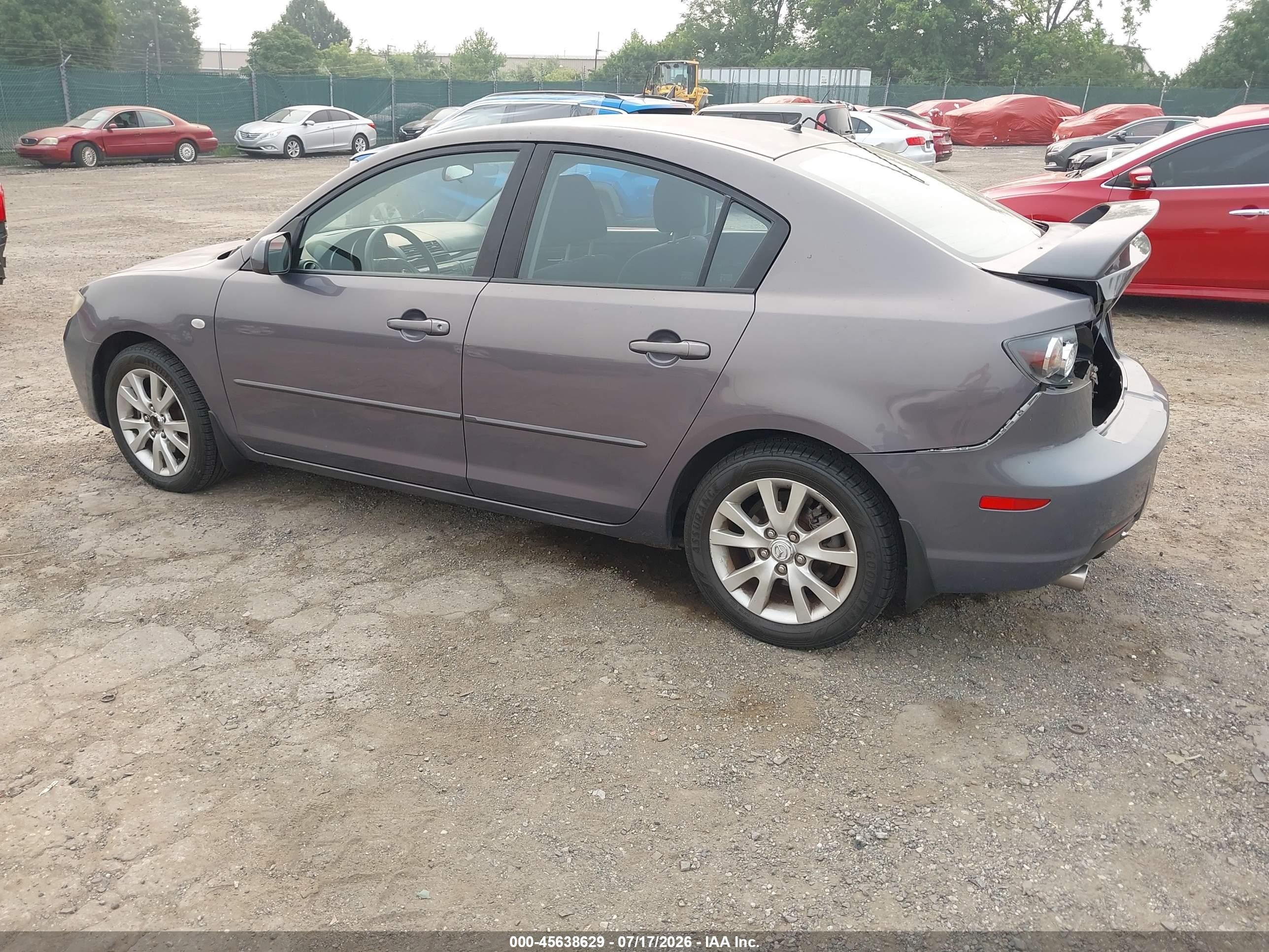 2008 Mazda Mazda3 I Gray vin: JM1BK32G681811788