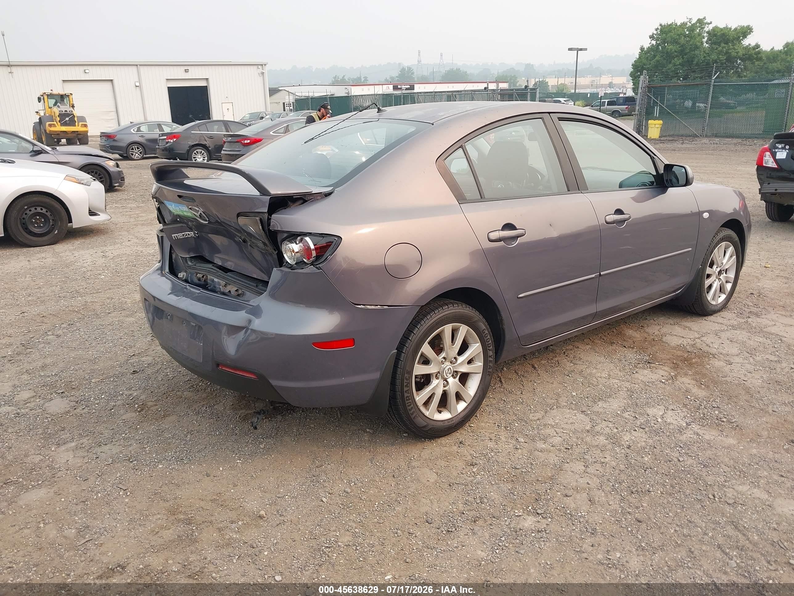 2008 Mazda Mazda3 I Gray vin: JM1BK32G681811788