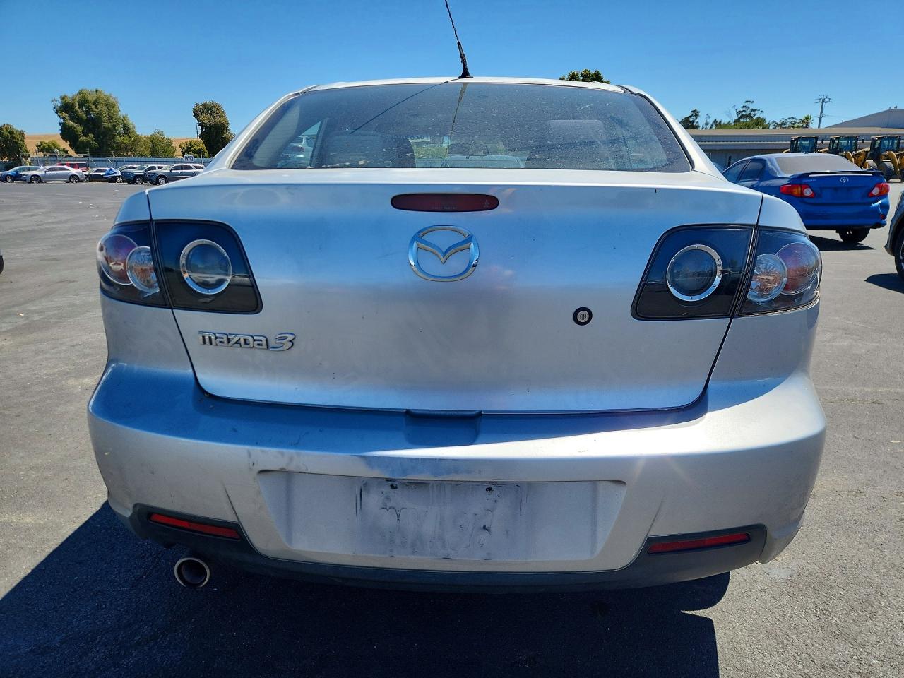 2009 Mazda 3 I Silver vin: JM1BK32G691245570