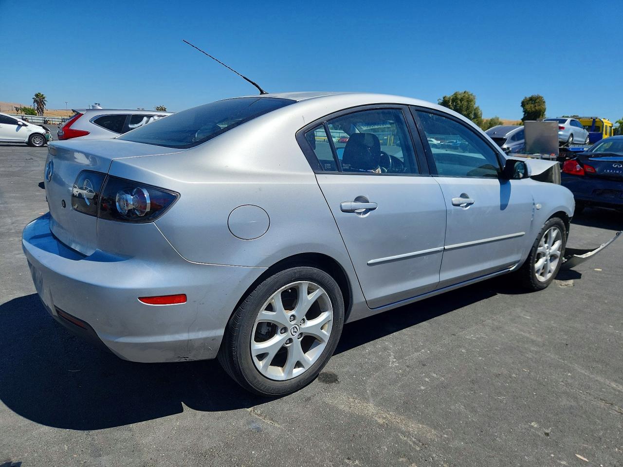 2009 Mazda 3 I Silver vin: JM1BK32G691245570