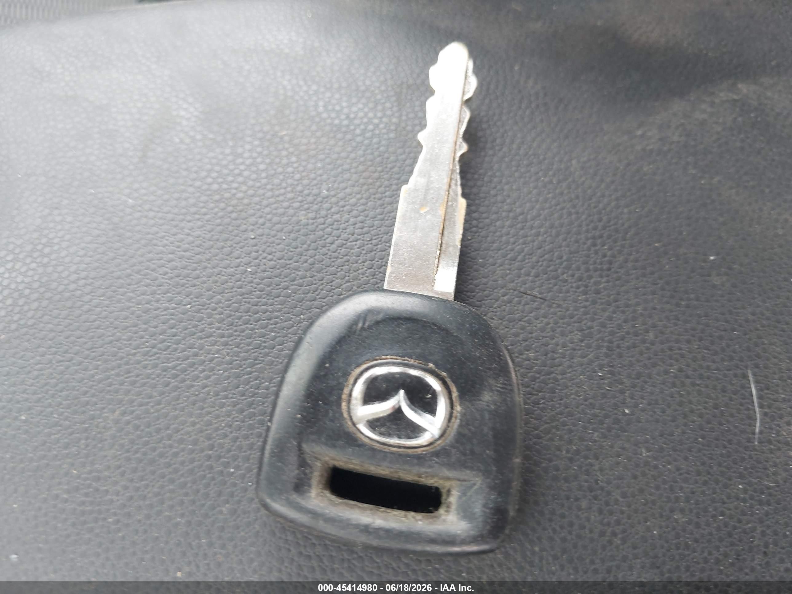 2009 Mazda Mazda3 I Серебряный vin: JM1BK32G791195908