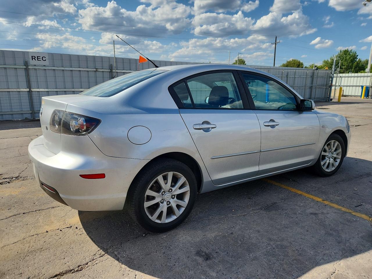 2008 Mazda 3 I Silver vin: JM1BK32G881877873