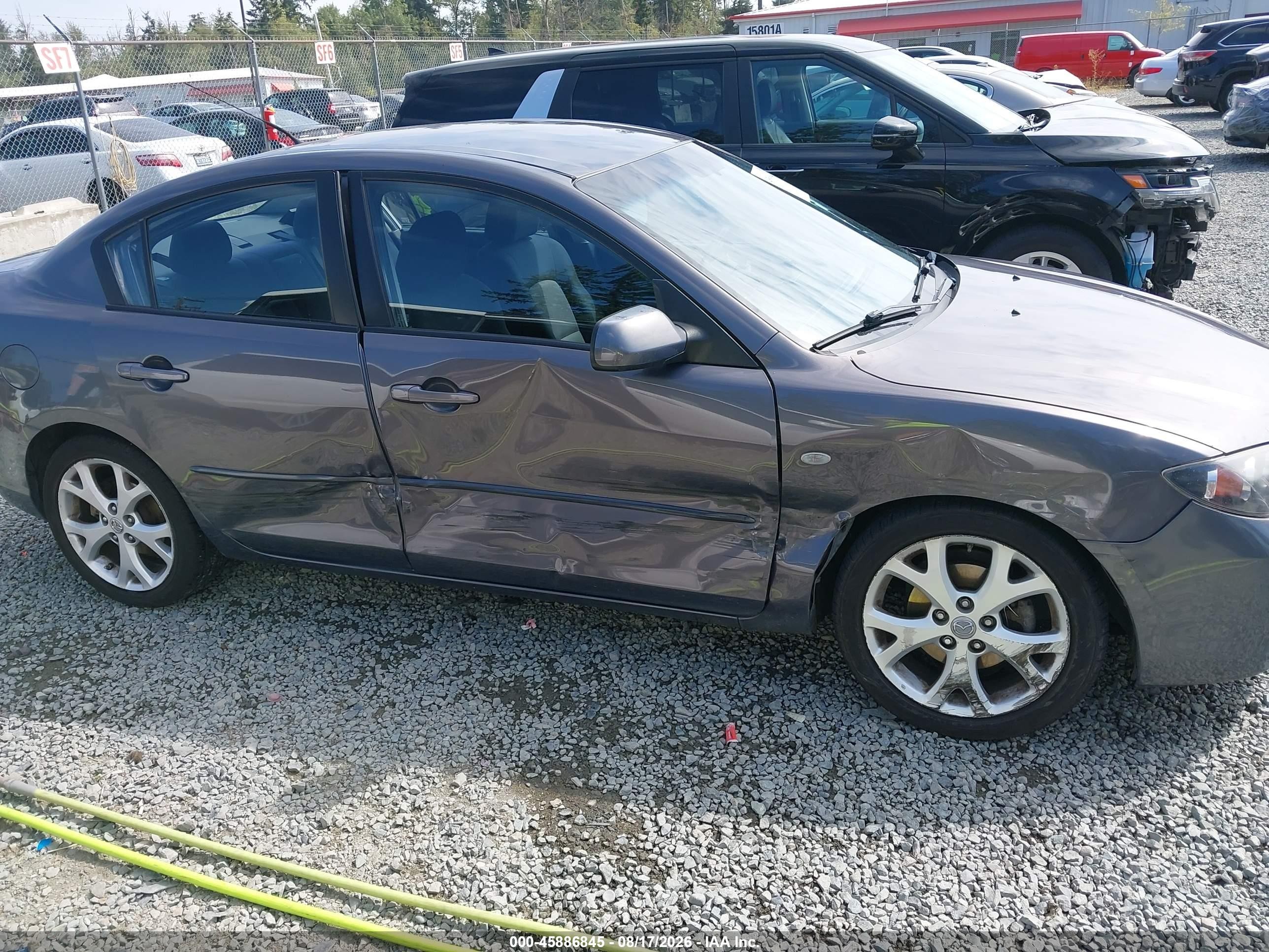 2009 Mazda Mazda3 I Gray vin: JM1BK32G891234764